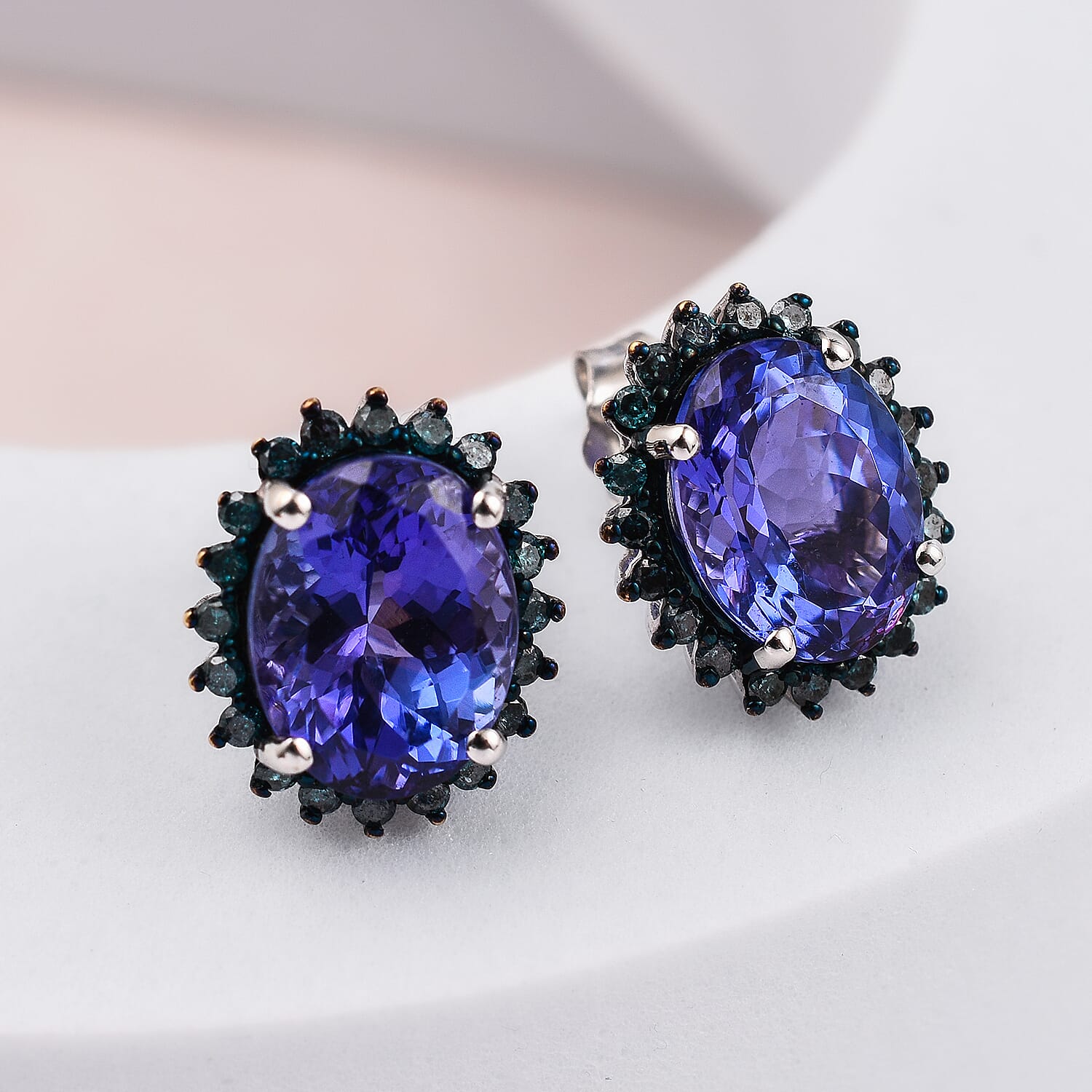 5 th Avenue Closeout- 14K White Gold AAA Tanzanite and Blue Diamond Stud Earrings 6.00 Ct