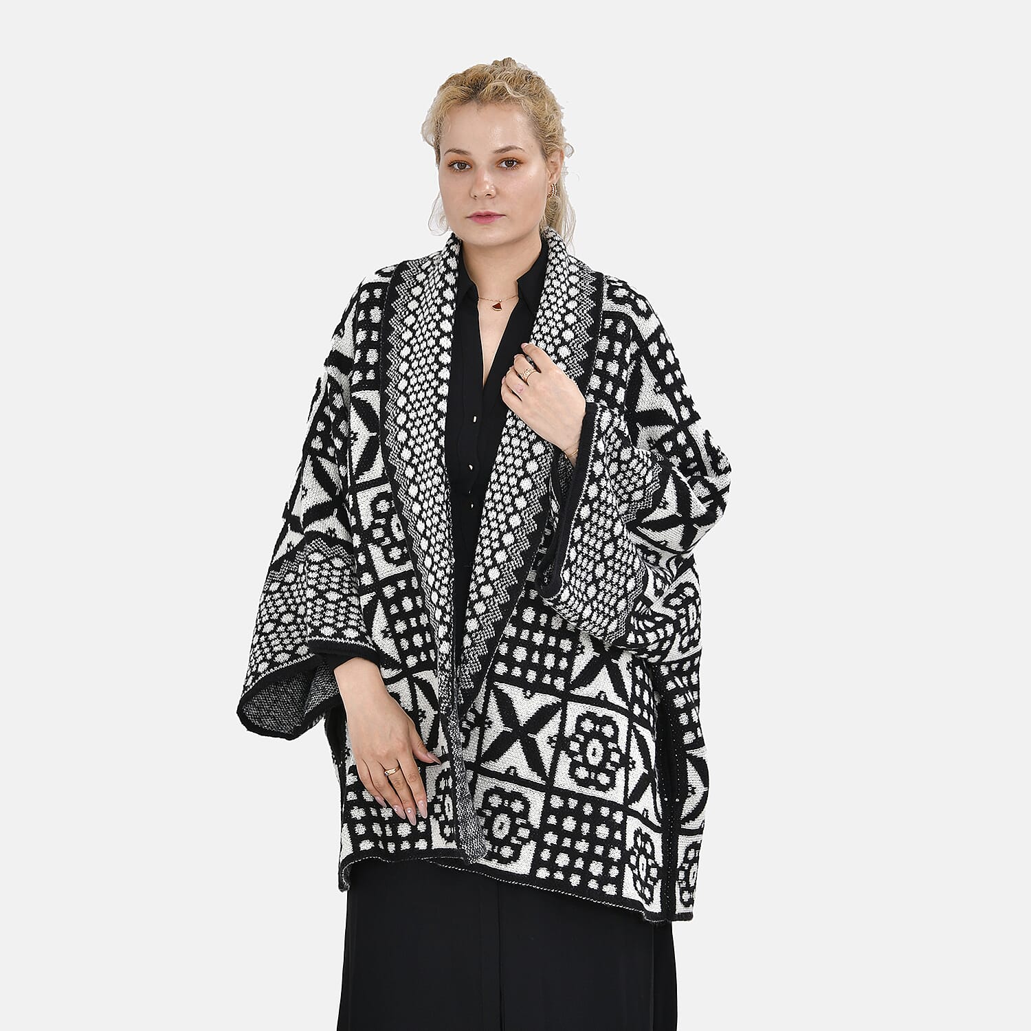 Closeout Deal - Oversized Longline Warm Knit Cardigan) - Black