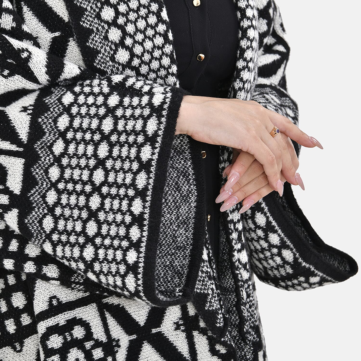 Closeout Deal - Oversized Longline Warm Knit Cardigan) - Black