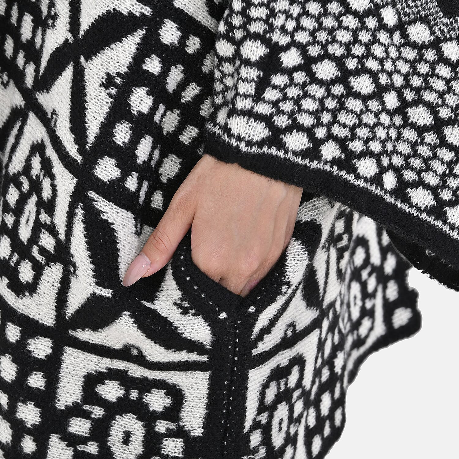 Closeout Deal - Oversized Longline Warm Knit Cardigan) - Black