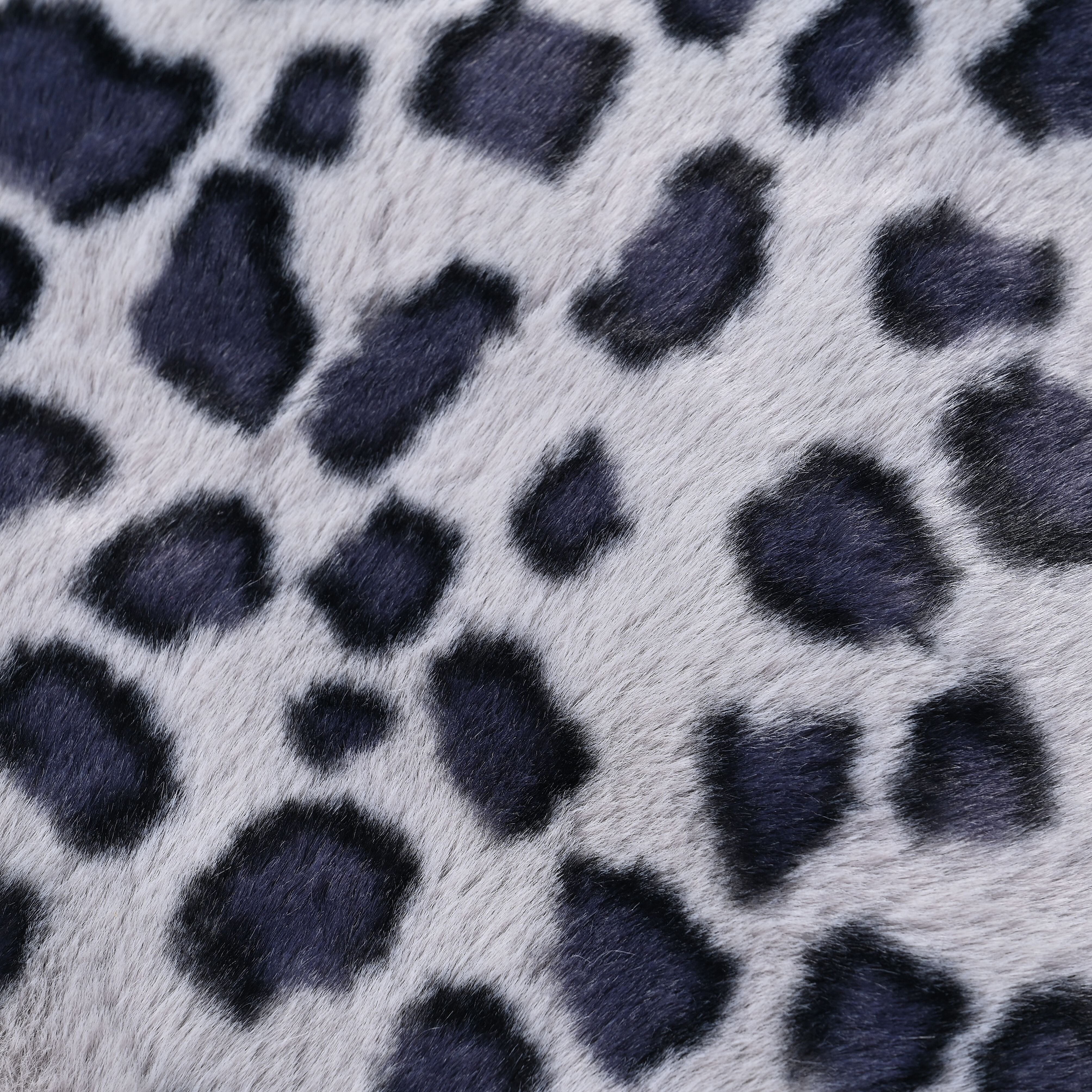 Faux Fur Snow Leopard Pattern Hat and Scarf - Grey