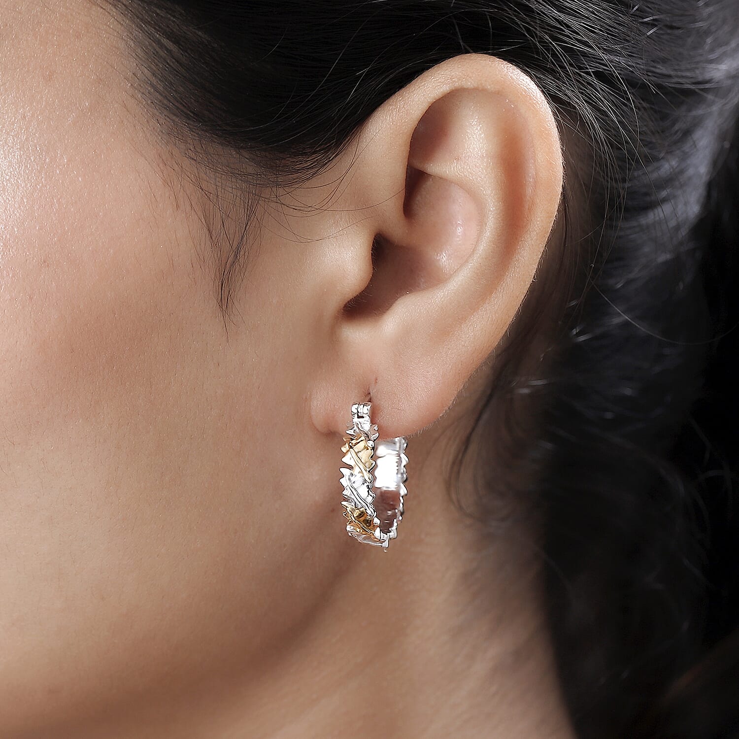 18K Vermeil Yellow Gold and Platinum Plated Sterling Silver Hoop Earrings, Silver Wt. 6.71 Gms