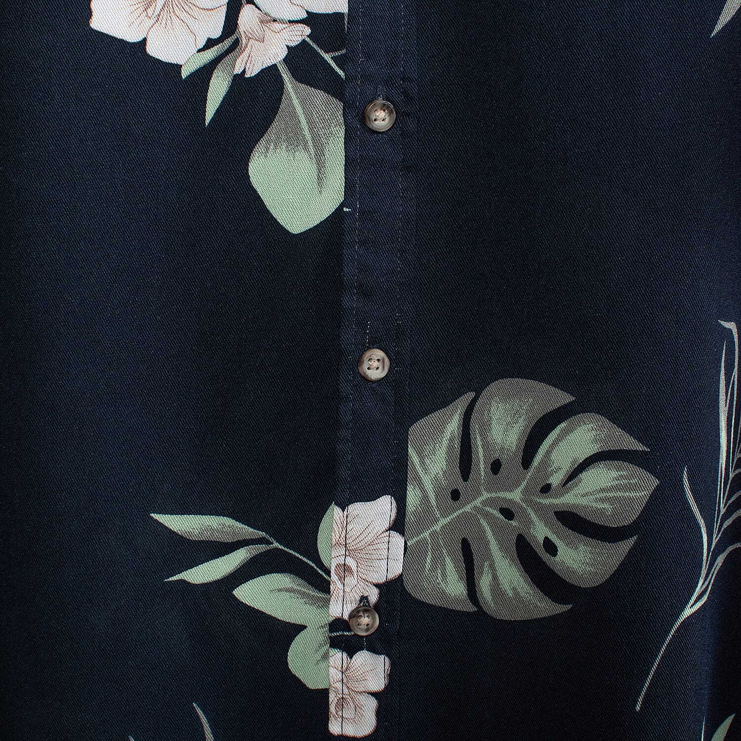 Leaf Print Half Sleeves Mens Shirt (Size L) - Black