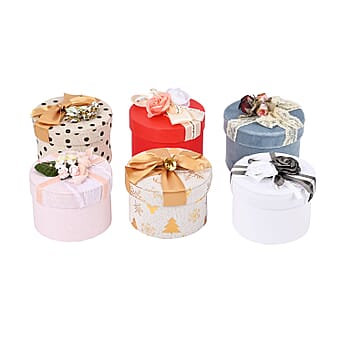 https://tjcuk.sirv.com/Products/75/6/7567202/AAJ-Fabric-Gift-Box-One-Size-White_7567202.jpg?w=342&h=342