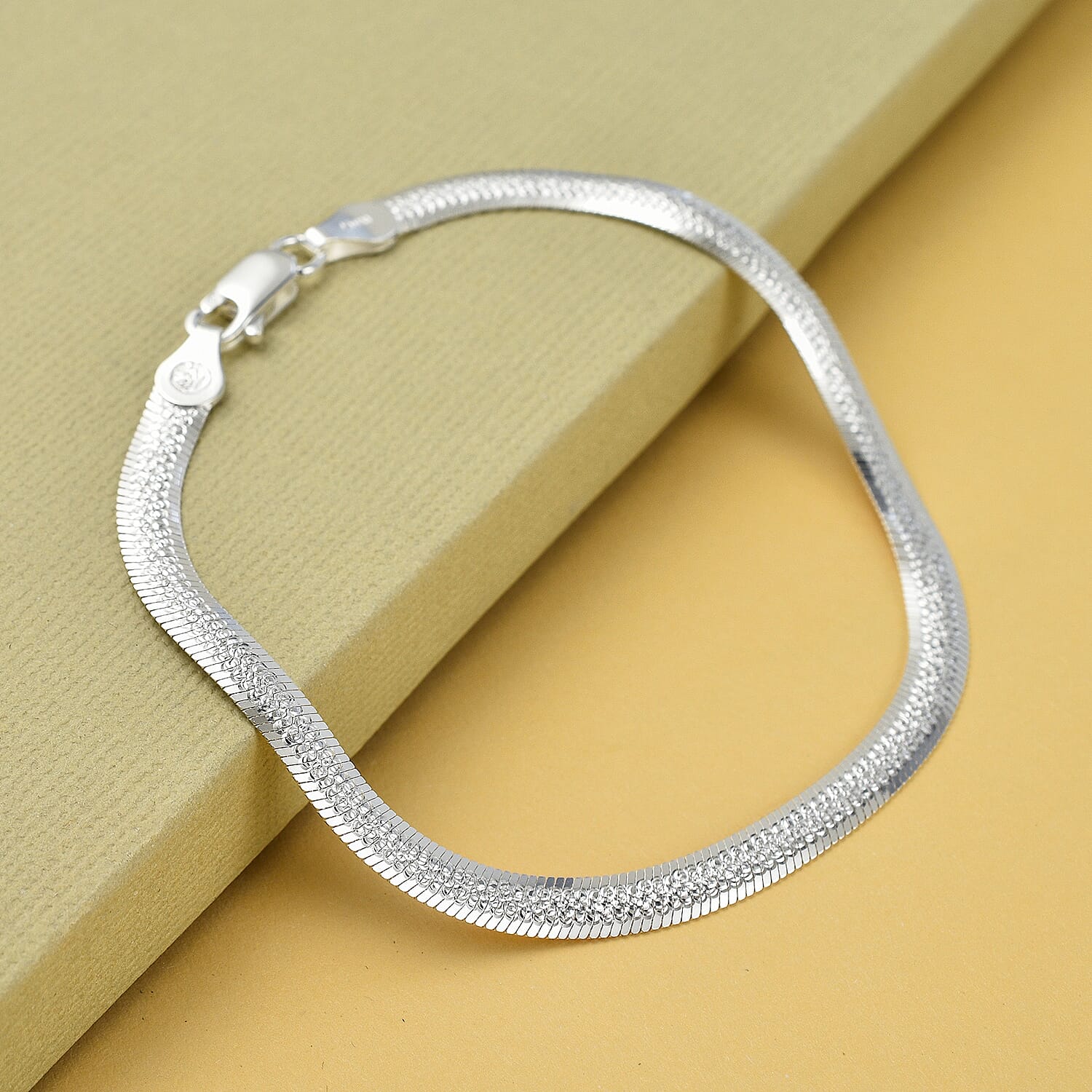CloseOut Deal-Sterling Silver HerringBone Bracelet (Size - 7.5)