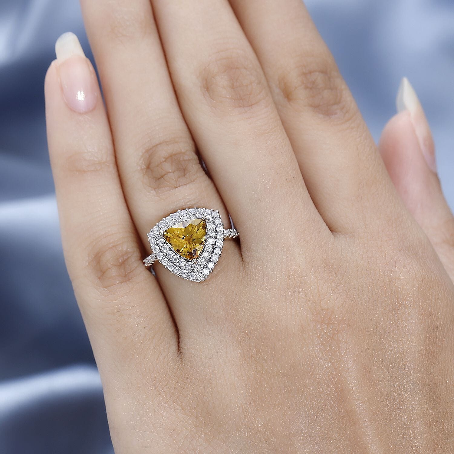 9K Yellow Gold Golden Beryl and Moissanite Halo Ring 2.03 Ct