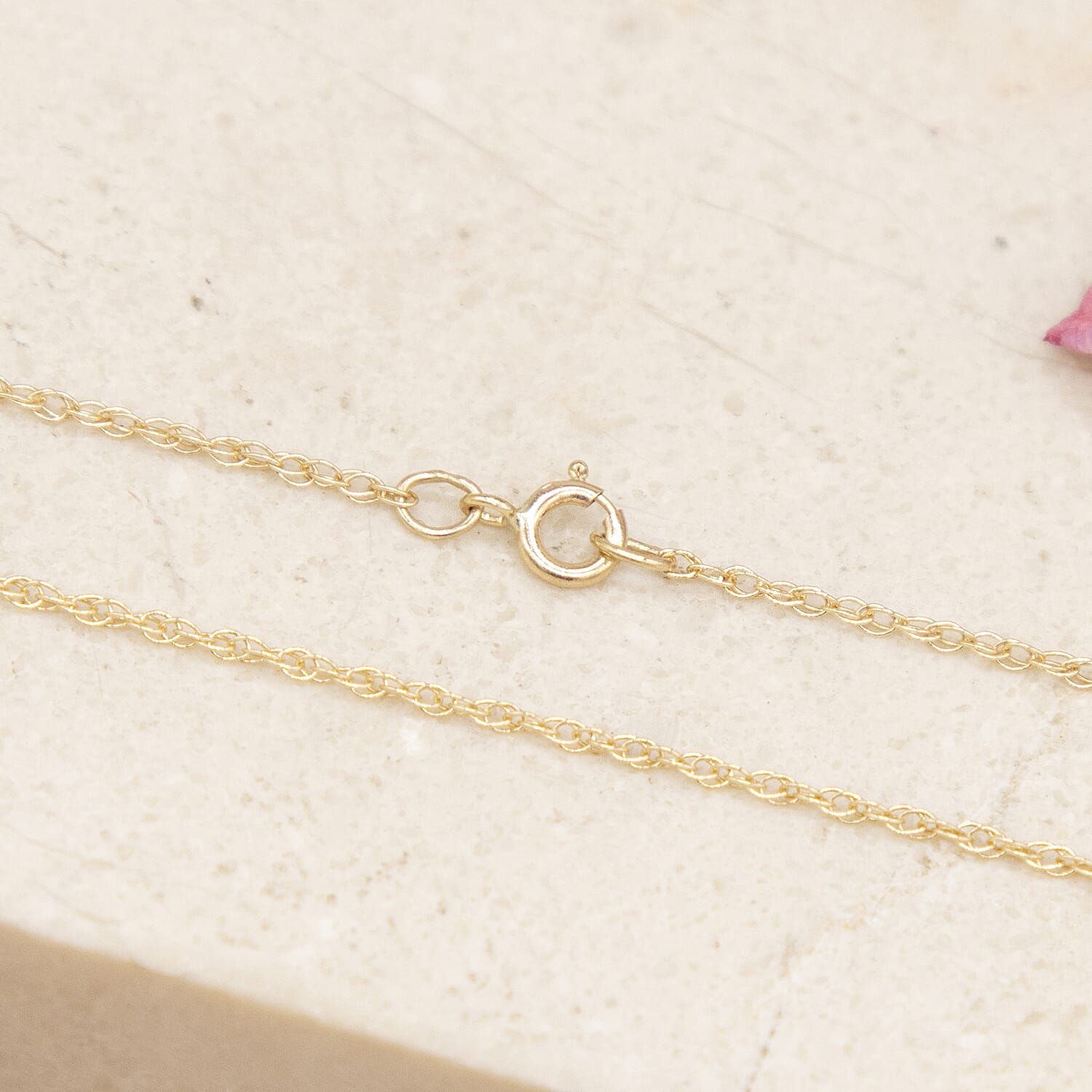 9K Yellow Gold Prince of Wales Chain With Spring Ring Clasp (Size - 18)