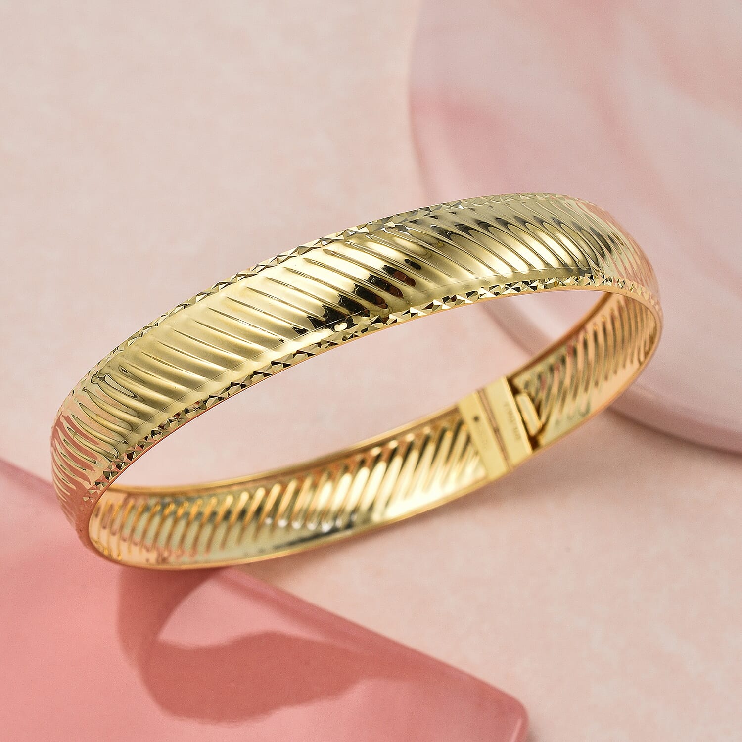 Maestro Collection - 9K Yellow Gold Bangle (Size - 7.5 ), Gold Wt. 6.00 Gms