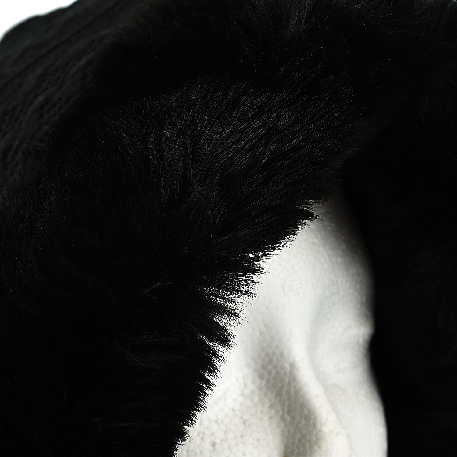 Acrylic Patterned Hat, Cap and Earmuff (Size 30x4 cm) - Black & Black