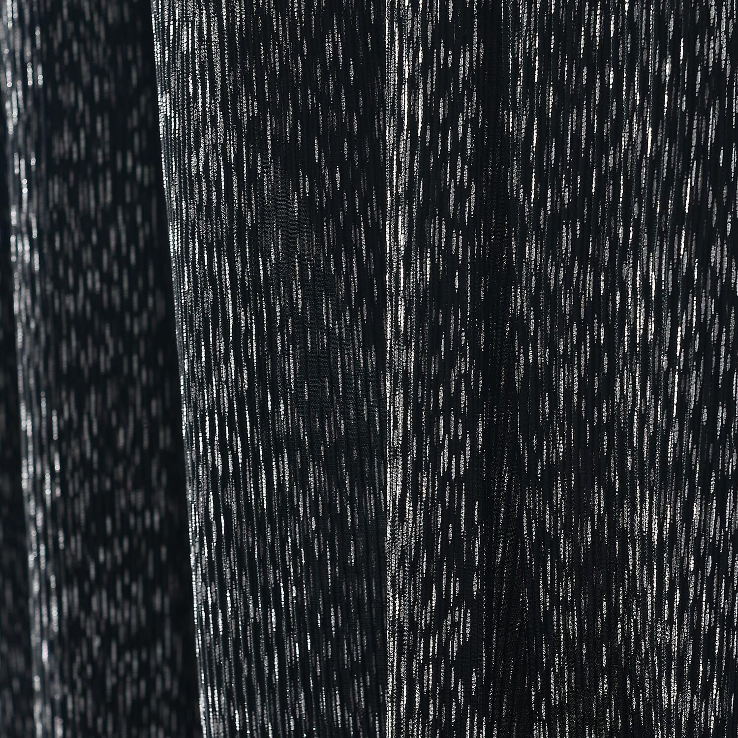 Foil Printed Plisse Dress With Waist Belt (One Size 8 -16) - Black