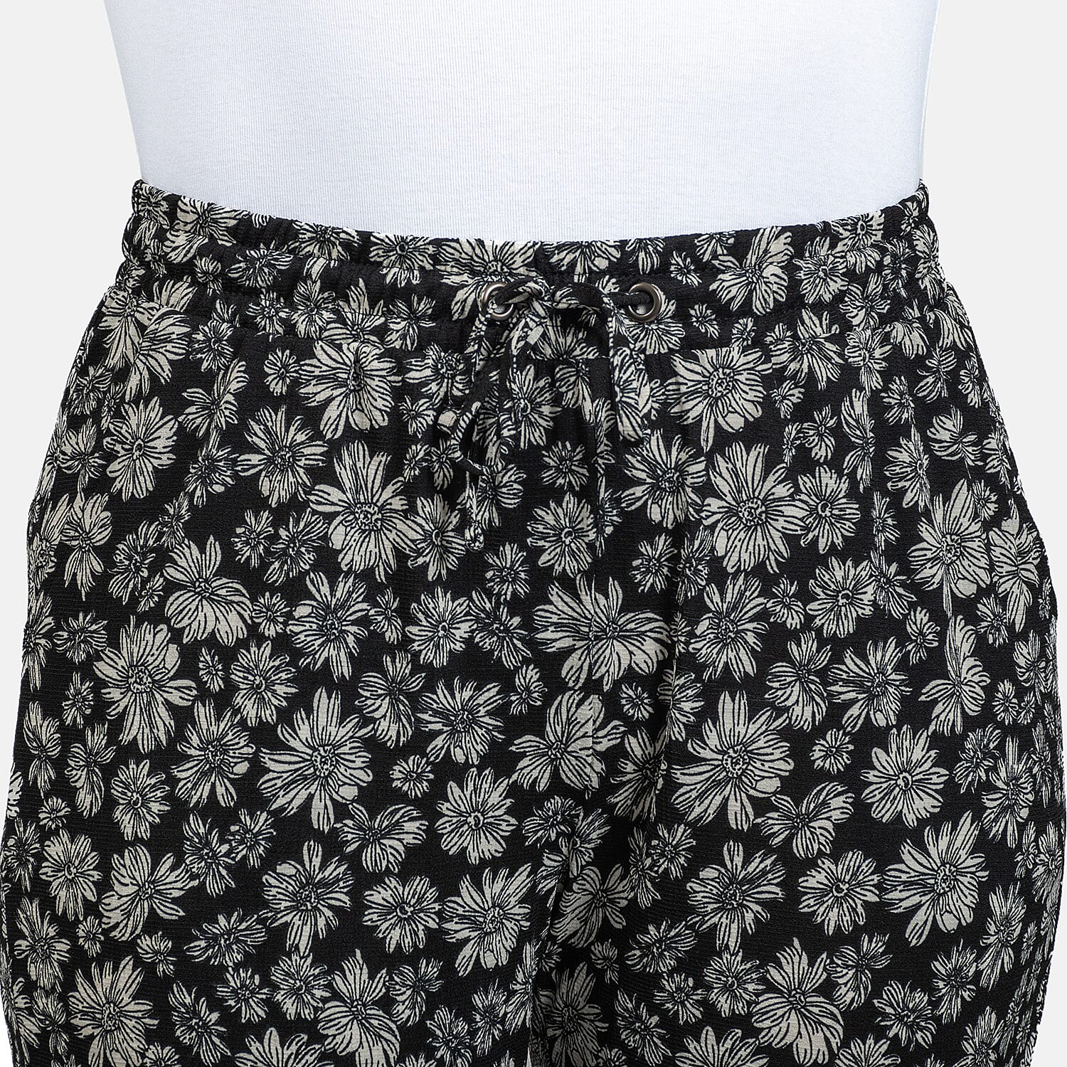 Printed Tapered Leg Trouser with Pockets - Black