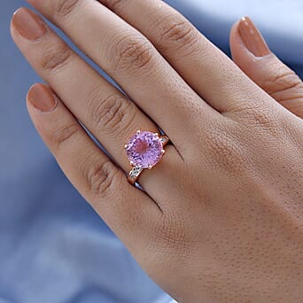 https://tjcuk.sirv.com/Products/75/7/7572976/Pink-Amethyst-Natural-Zircon-Ring-in-18K-Vermeil-Rose-Gold-Plated-Ster_7572976_2.jpg?w=342&h=342
