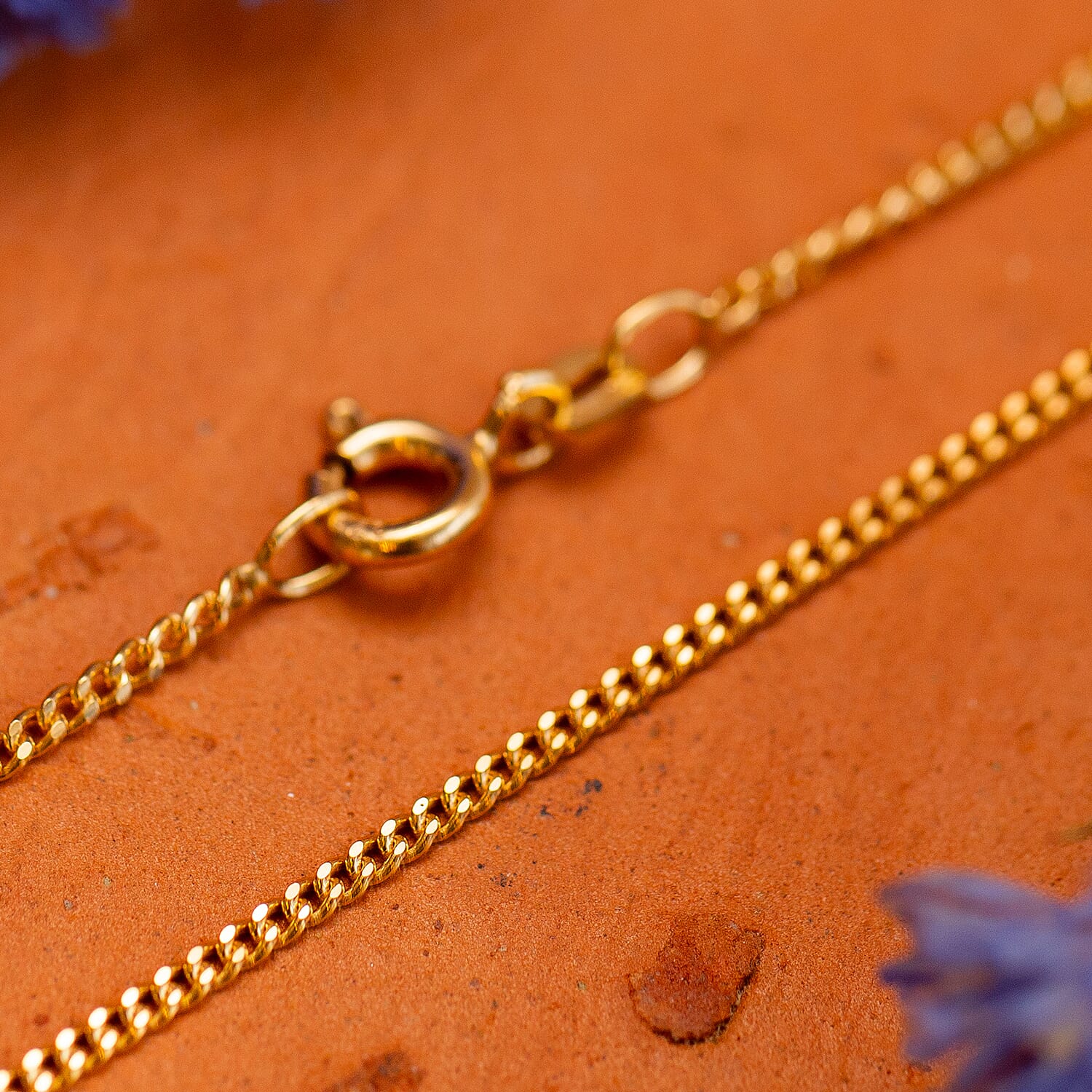 18K Yellow Gold  Chain (Size - 20),  Gold Wt. 3.8 Gms