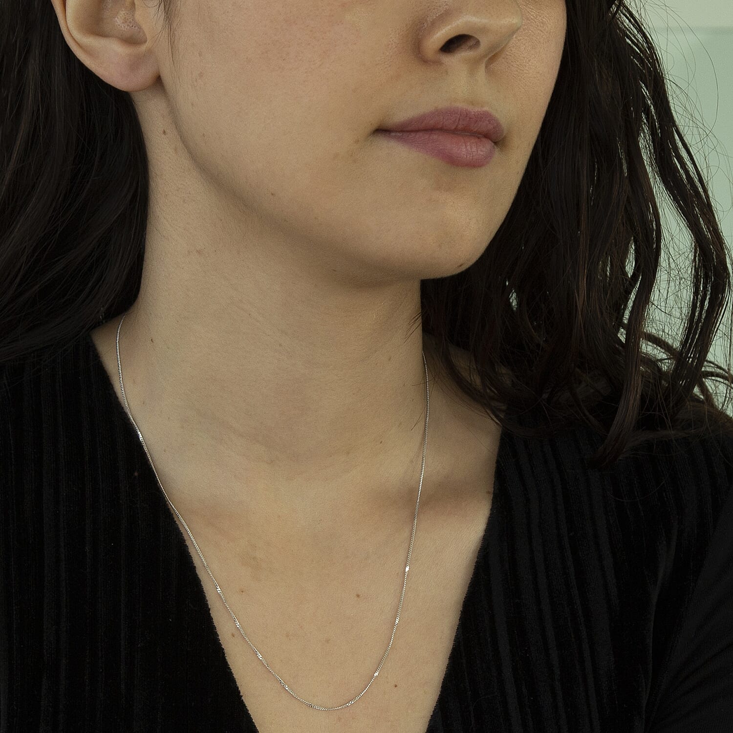 18K White Gold Diamond Cut Curb Chain (Adjustable Size - 16-18)