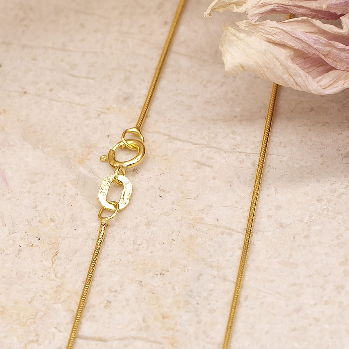 18K Yellow Gold  Chain (Size - 18),  Gold Wt. 2.6 Gms