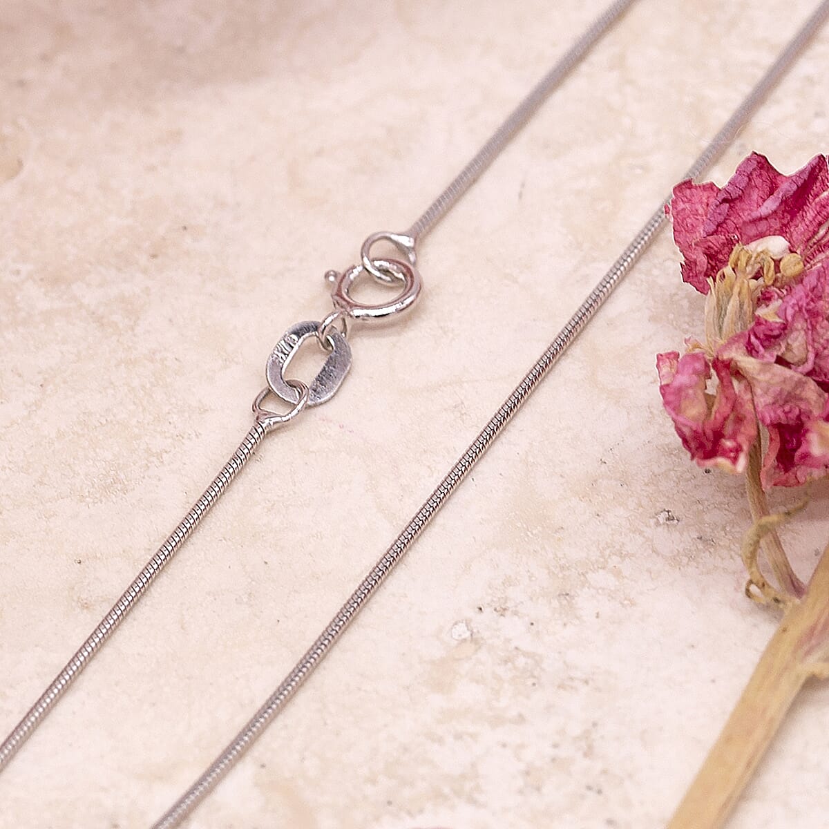 18K White Gold Snake Chain With Lobster Clasp (Size - 16)