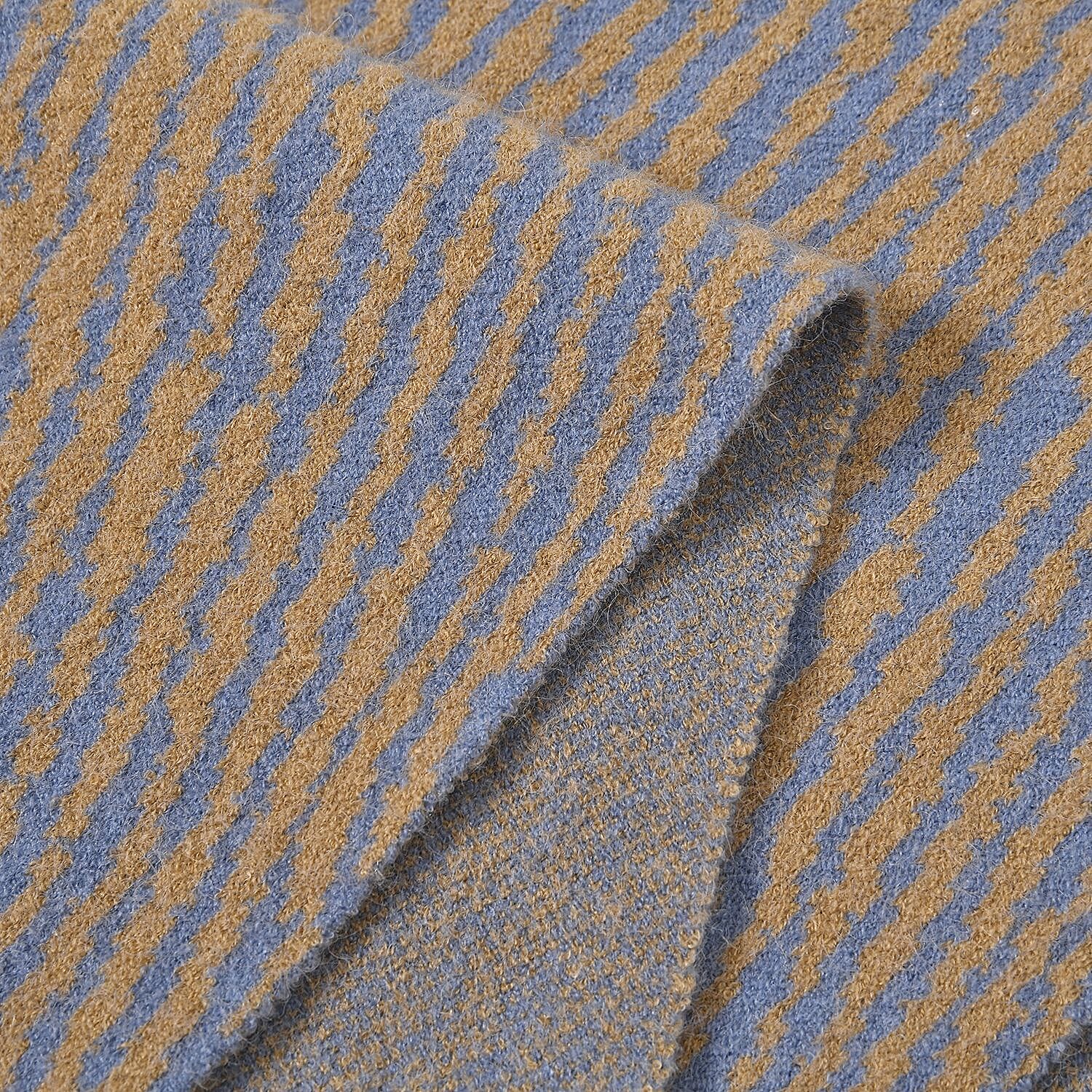 Closeout Deal - Stylish Knitted Scarf (One Size, 172x31 cm) - Blue & Mustard