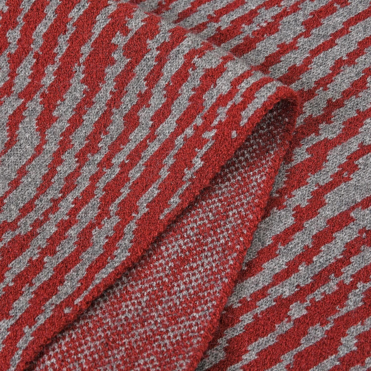 Closeout Deal - Stylish Knitted Scarf (One Size, 172x31 cm) - Burgundy & Light Grey