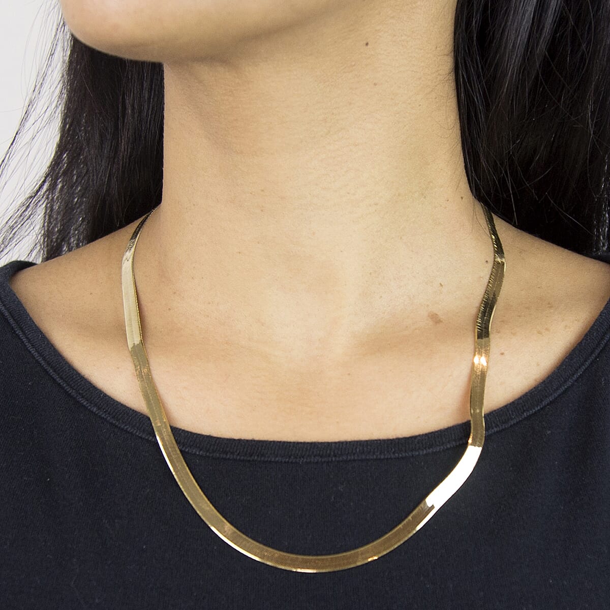 9K Yellow Gold Chain (Size - 20), Gold Wt. 9 Gms 9K Yellow Gold Chain (Size - 20), Gold Wt. 9 Gms