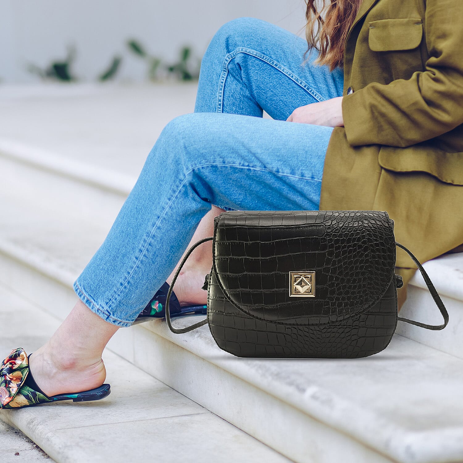 Polyurethane Crossbody Bag (Size 9x24x20 cm) - Black