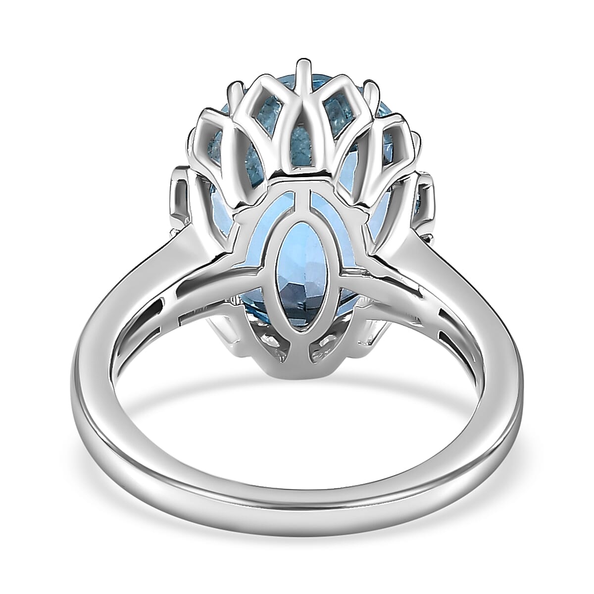 Skyblue Topaz Solitaire Ring in Platinum Overlay Sterling Silver 9.52 Ct. Skyblue Topaz Solitaire Ring in Platinum Overlay Sterling Silver 9.52 Ct.
