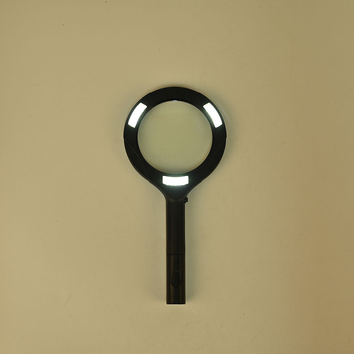 3 COB LED Powered Reading Magnifying Glass Lens 3X Reading (2 AA  Batteries, Not Incl.) - Black