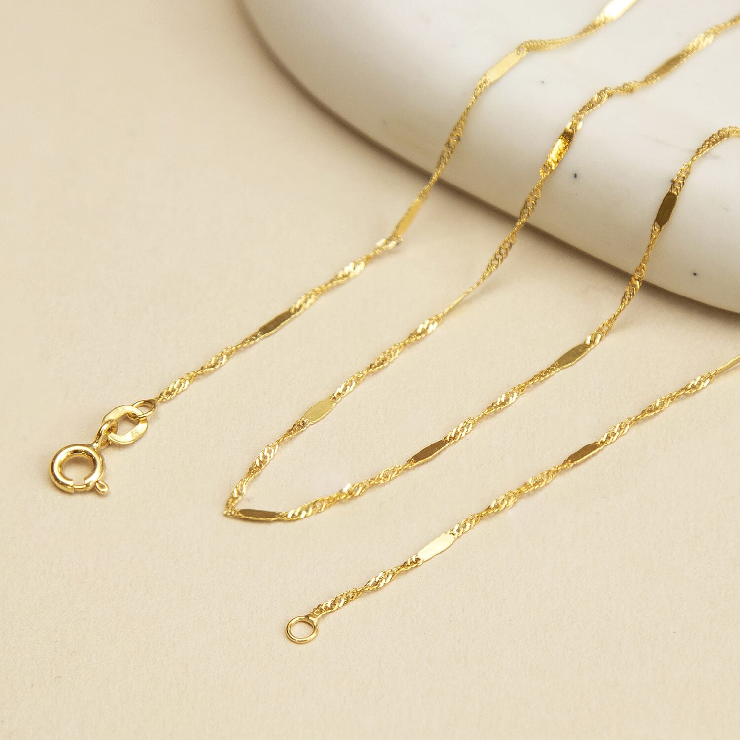 9K Yellow Gold Twist Bar Curb Chain With Spring Ring Clasp (Size - 16)