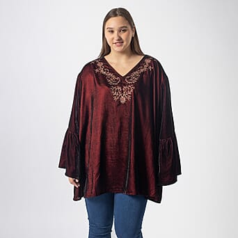 https://tjcuk.sirv.com/Products/75/7/7579059/Front-Yoke-Embroidered-Kaftan-One-Size-Curve-Wine-Red_7579059_2.jpg?w=342&h=342