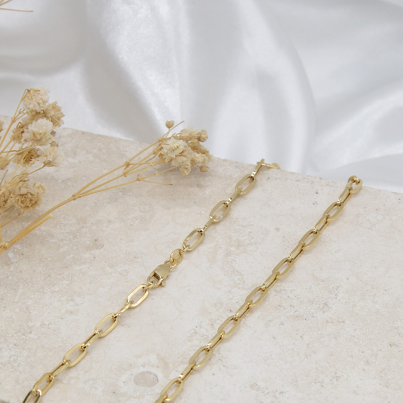 9K Yellow Gold  Chain (Size - 20),  Gold Wt. 5.2 Gms