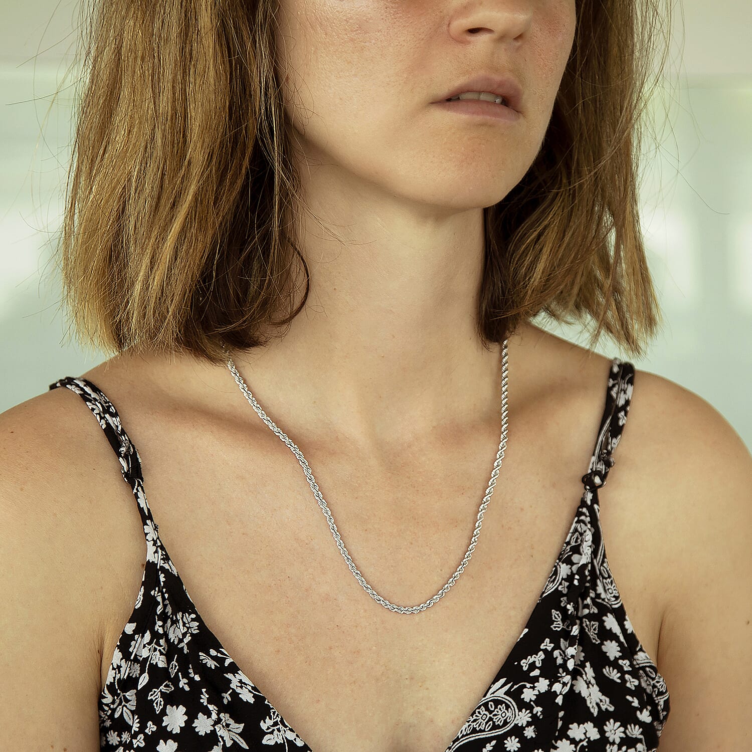 9K White Gold  Chain (Size - 22),  Gold Wt. 5.1 Gms