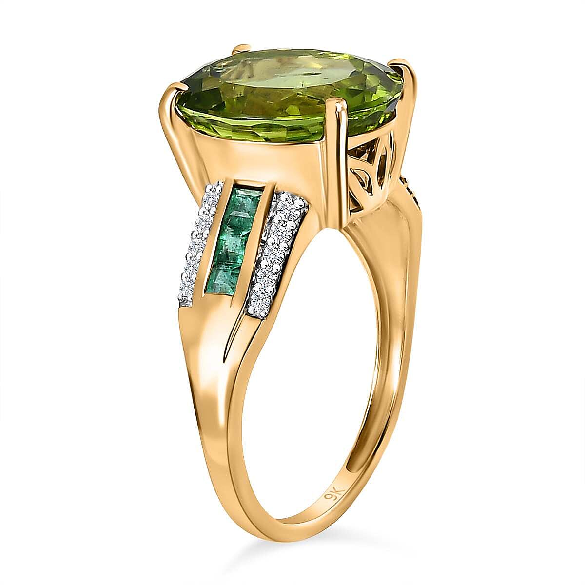 9K Yellow Gold Natural Hebei Peridot, Natural Zircon and Zambian Emerald Ring 5.20 Ct.