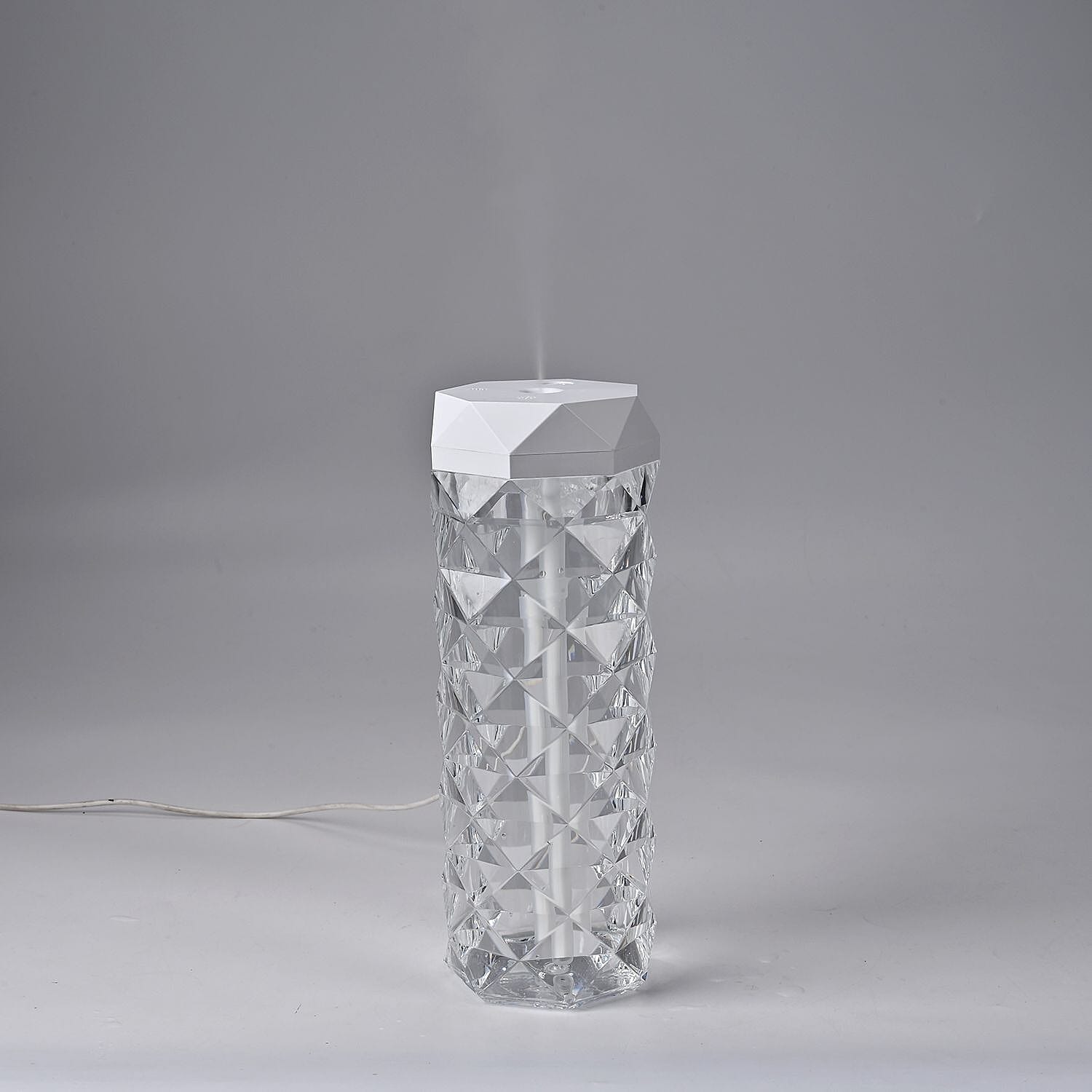 One Time Close Out Deal- Mist Intelligent Aroma Diffuser with 3 Light Settings - 900 ml