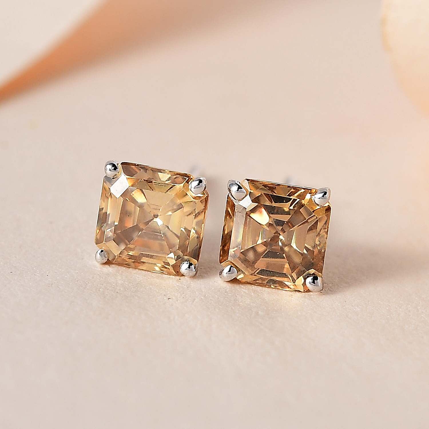 9K White Gold Yellow Moissanite Stud Earrings 1.40 Ct
