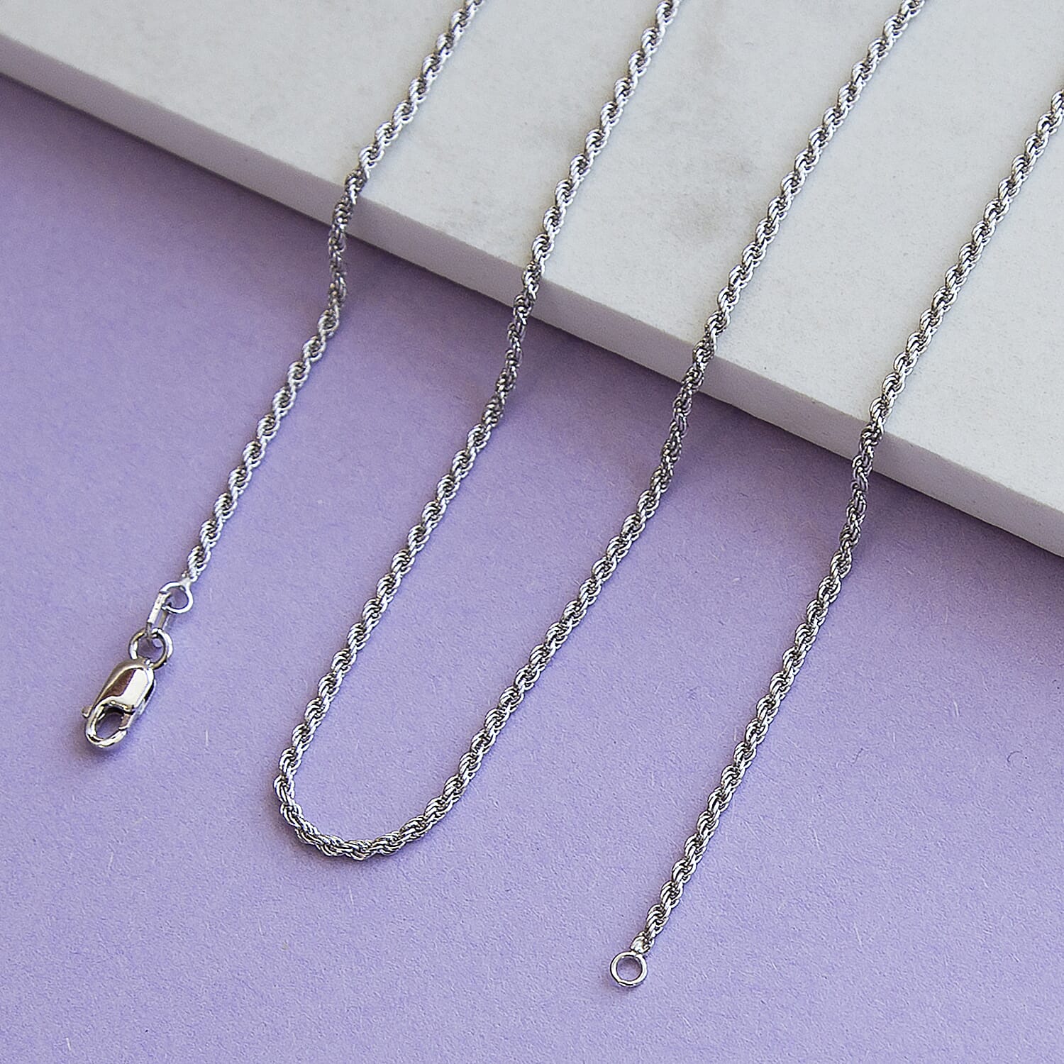 9K White Gold  Chain (Size - 22),  Gold Wt. 5.1 Gms