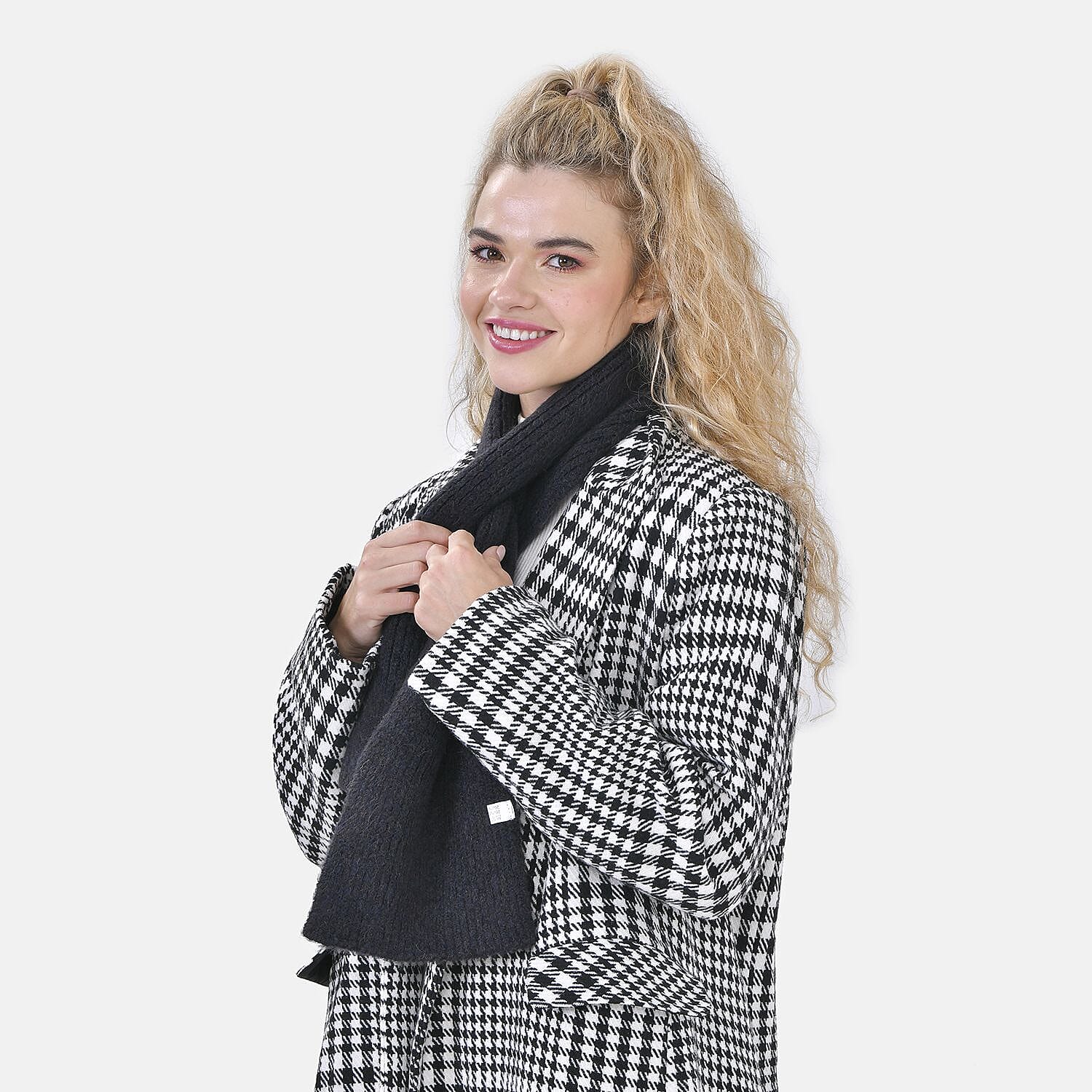 Winter Closeout Knitted Scarf- Ming Blue