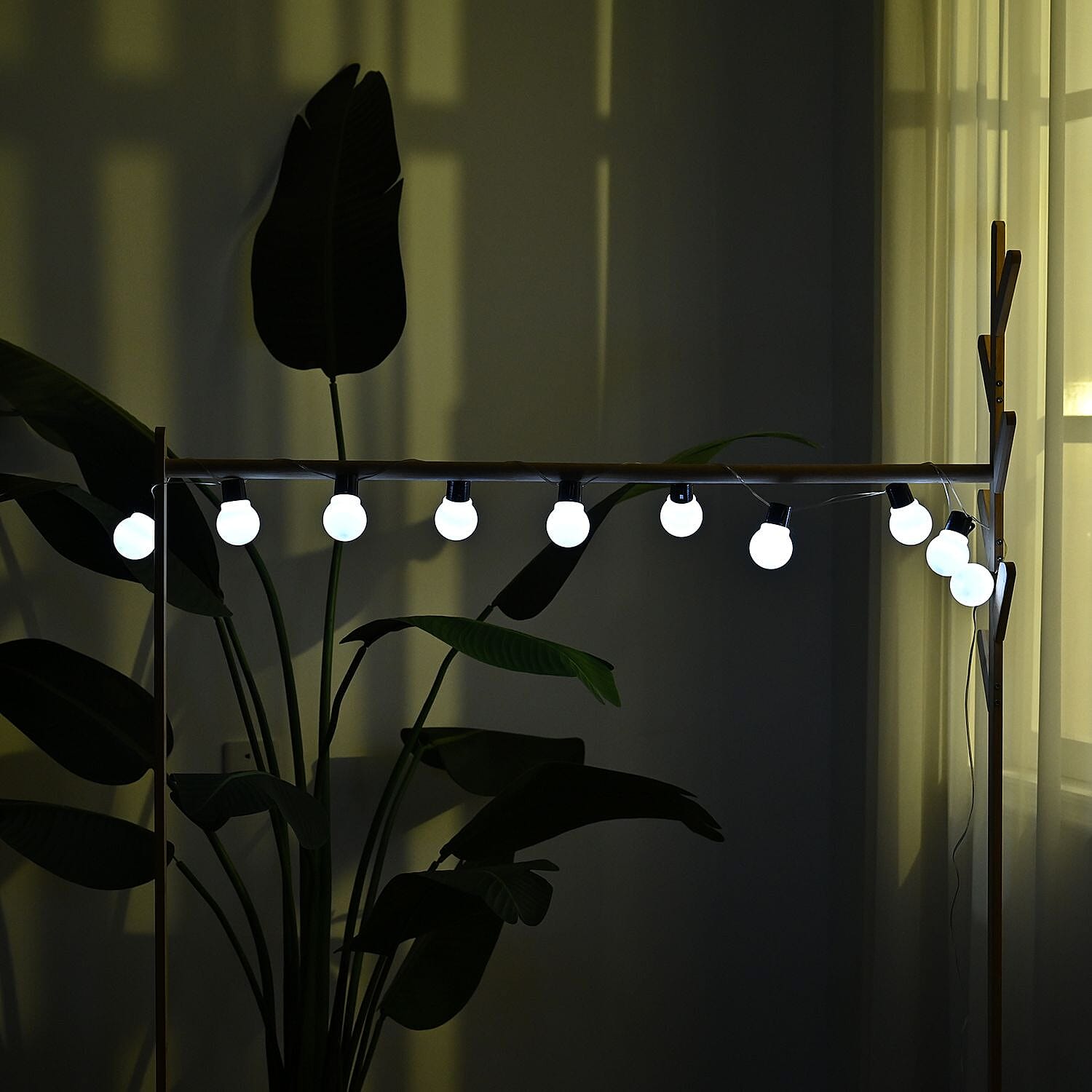 Value Bundle - Set of 10 White Bulb String LED Lights (3AA Timer IP44 Battery Box,Excl.) - White
