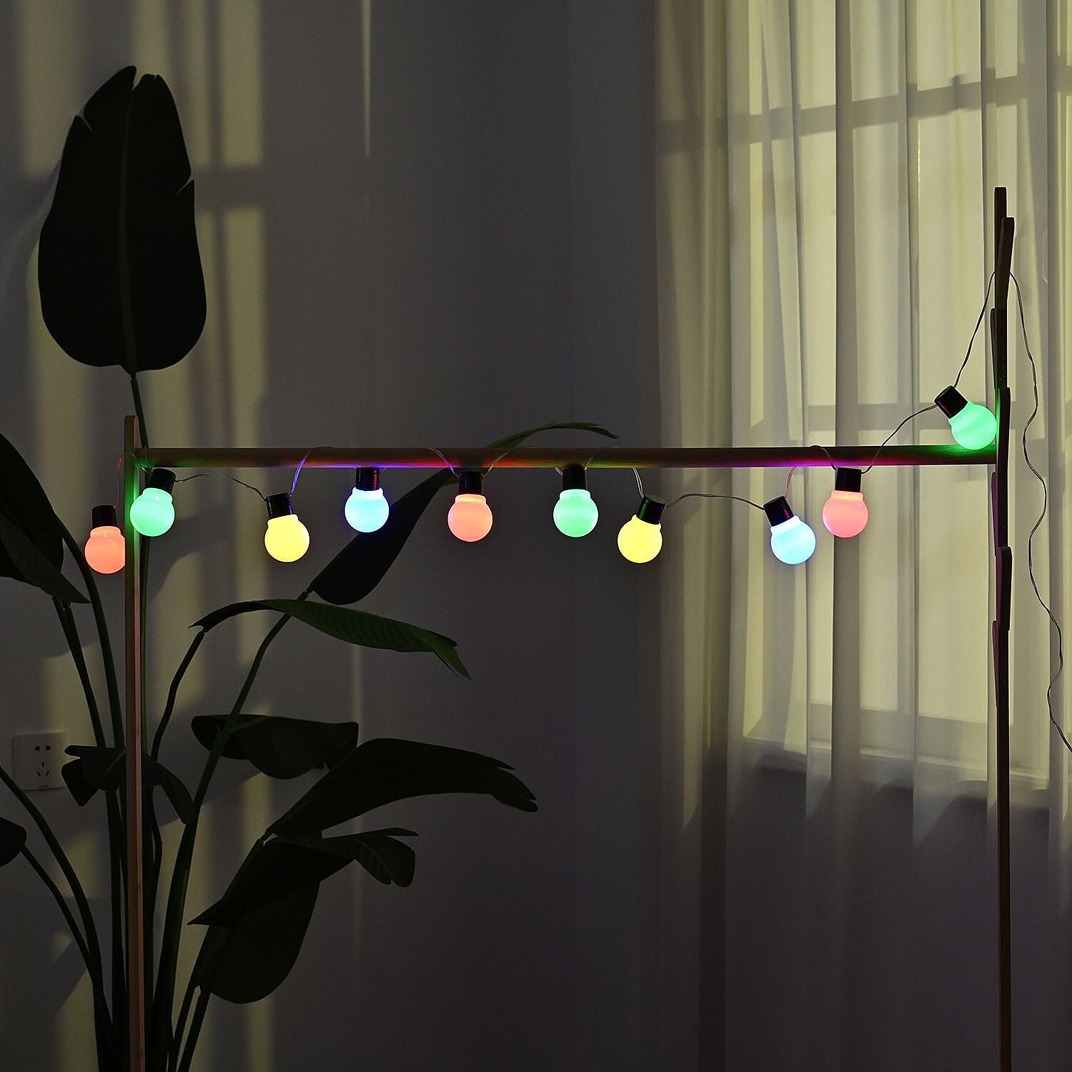 Value Bundle - Set of 10 White Bulb String LED Lights (3AA Timer IP44 Battery Box,Excl.) - Multi