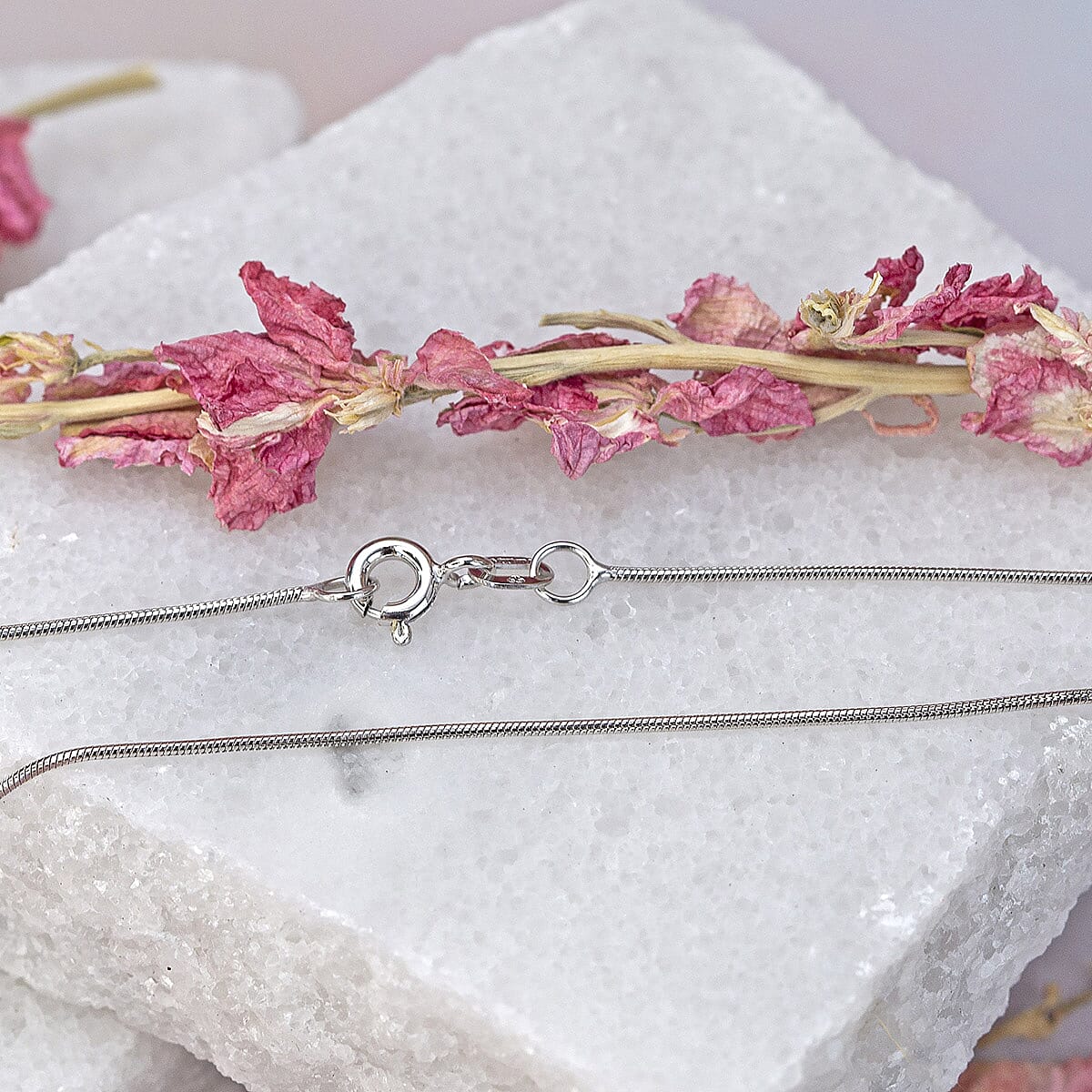 9K White Gold  Chain (Size - 16),  Gold Wt. 2.5 Gms