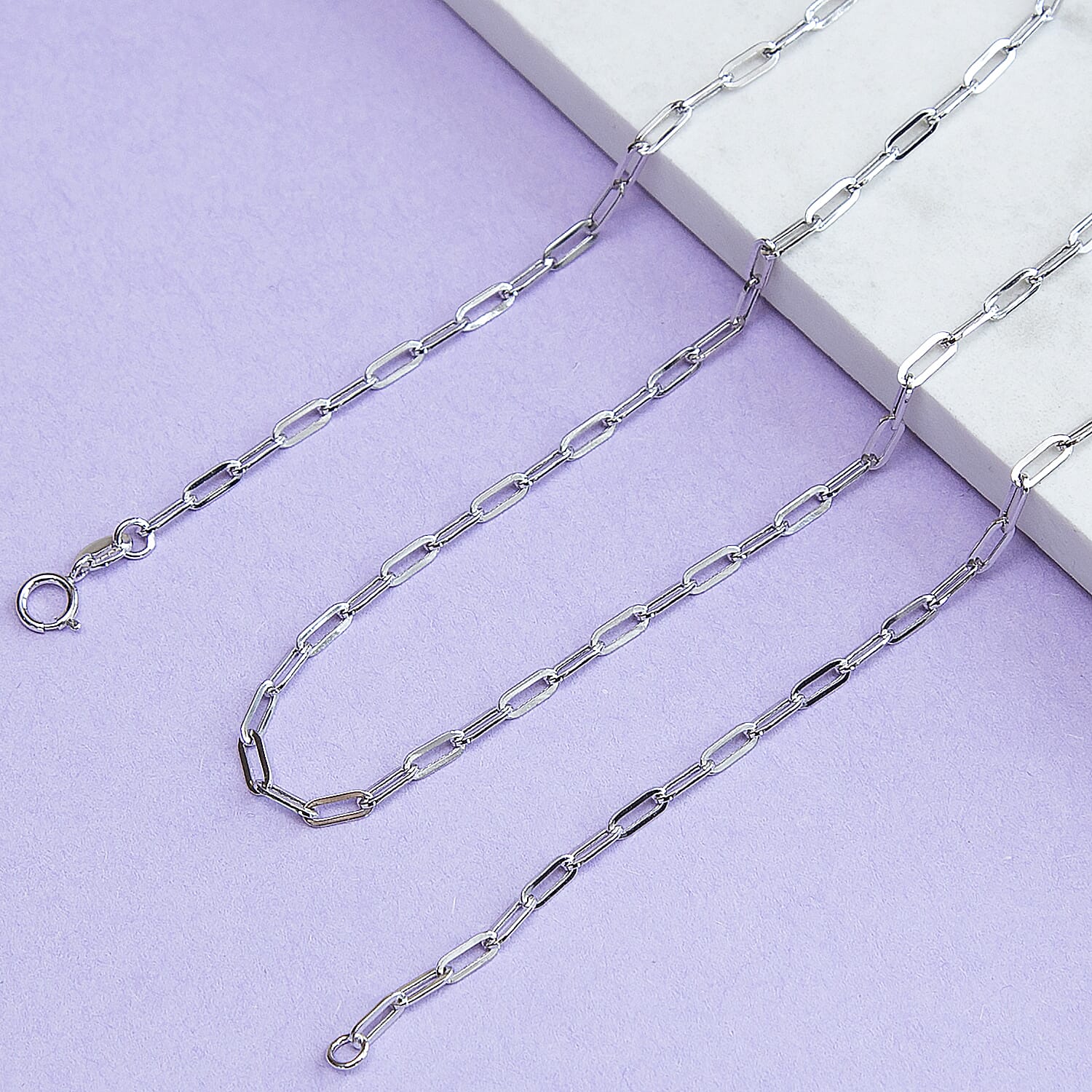 2.3mm Paper Chain in 9K Gold