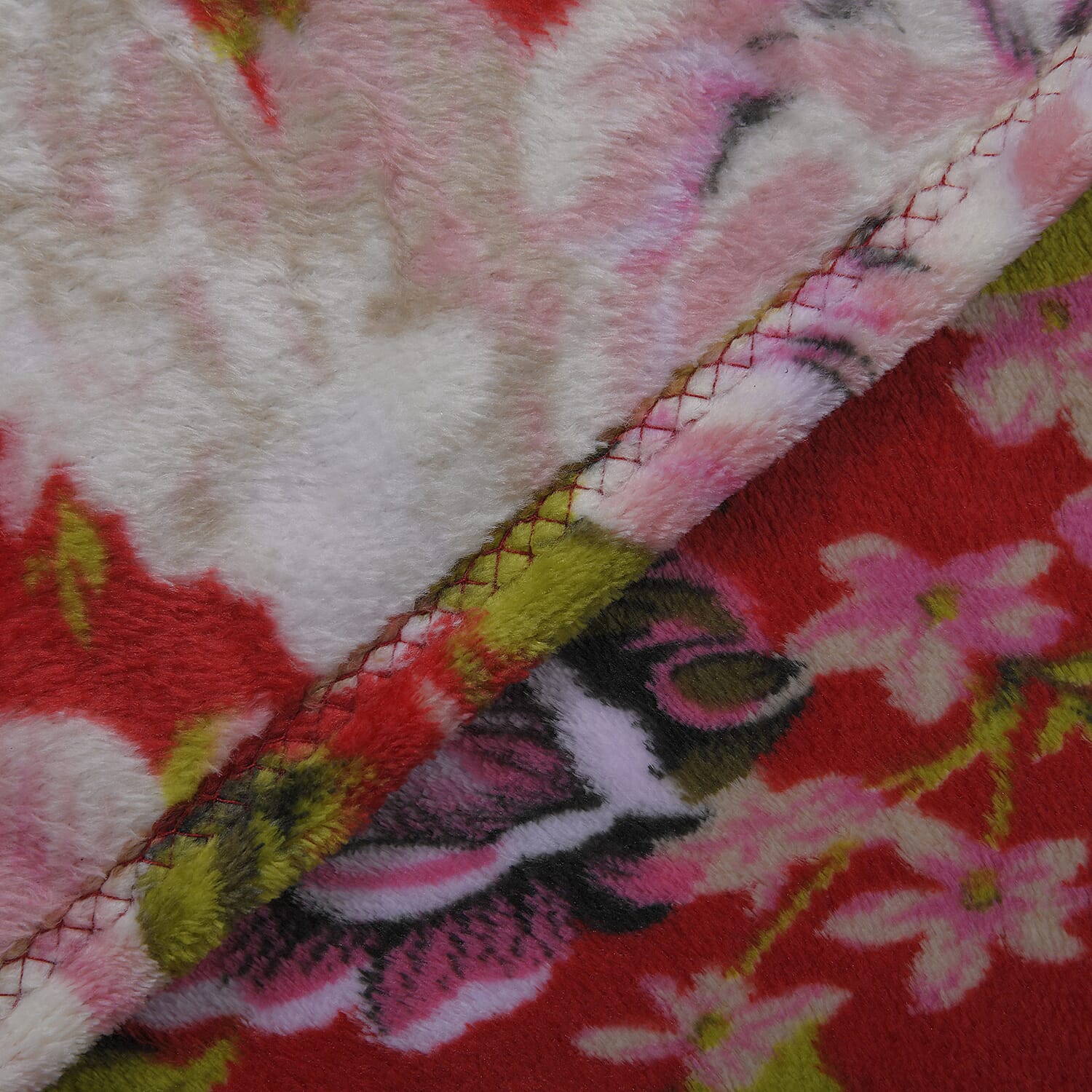 Mega Blowout Deal - Luxurious Super Soft Rose & Floral Pattern Fleece Blanket (210x150 Cm) - Red