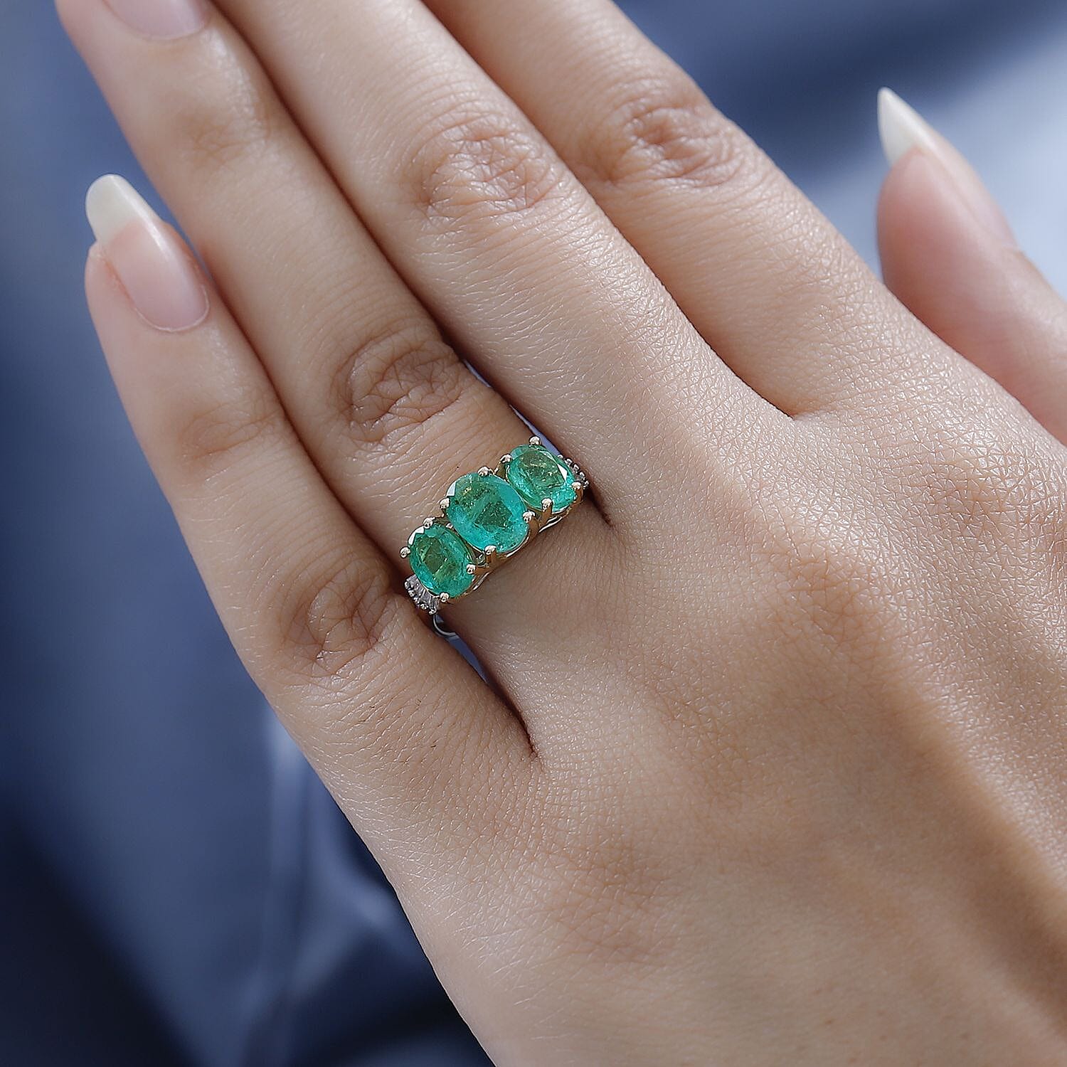 14K Yellow Gold AAA Gemfields Emerald and Diamond Ring 2.70 Ct