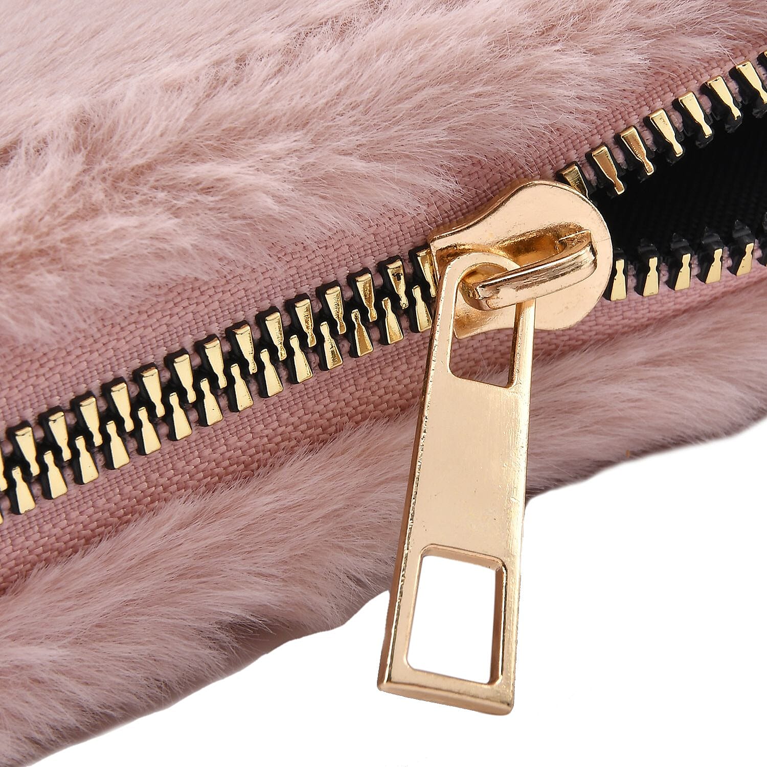 Faux Fur Wallet with Zipper Closure (Size 20x10x3 Cm) - Pink