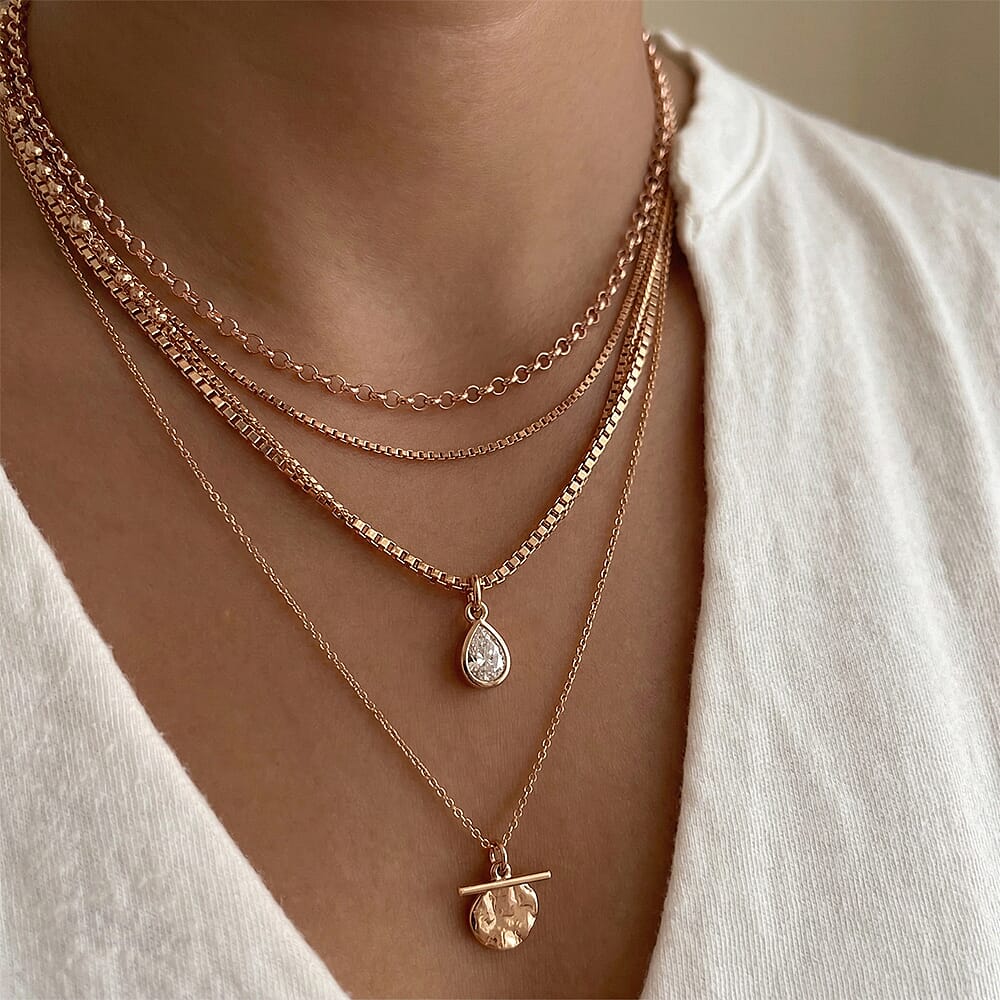 9K Rose Gold  Chain (Size - 16),  Gold Wt. 0.9 Gms