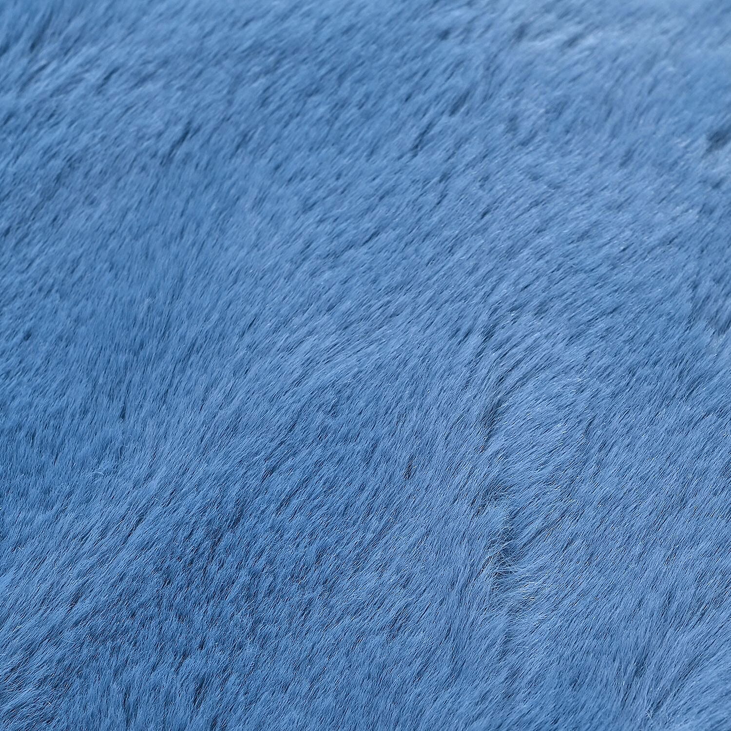 2 Piece Set - Faux Fur Hat and Scarf - Blue