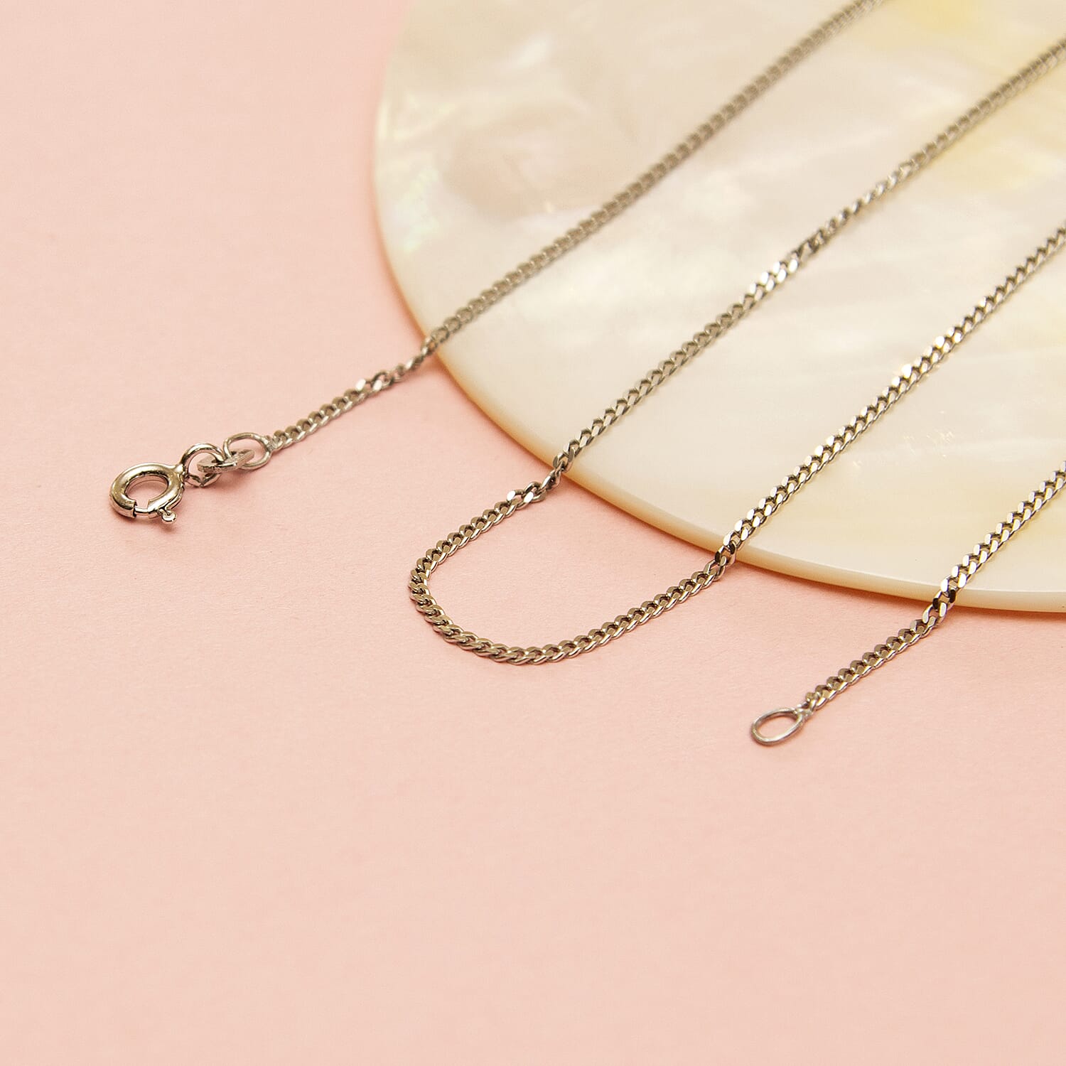 9K White Gold  Chain (Size - 22),  Gold Wt. 3 Gms