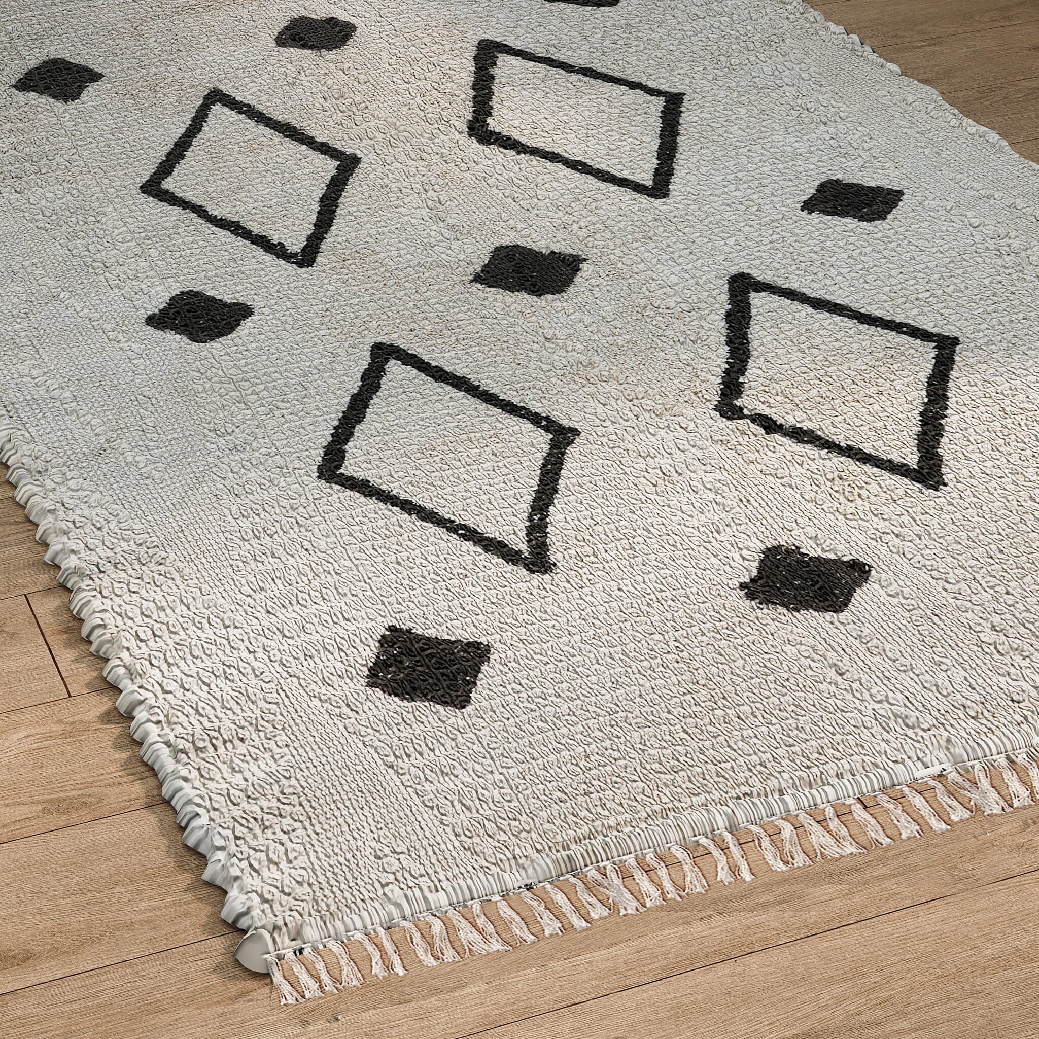 Handmade In India 100% Cotton Tufted Area Rug (Size 152 x 90 cm) - Cream Diamond Pattern