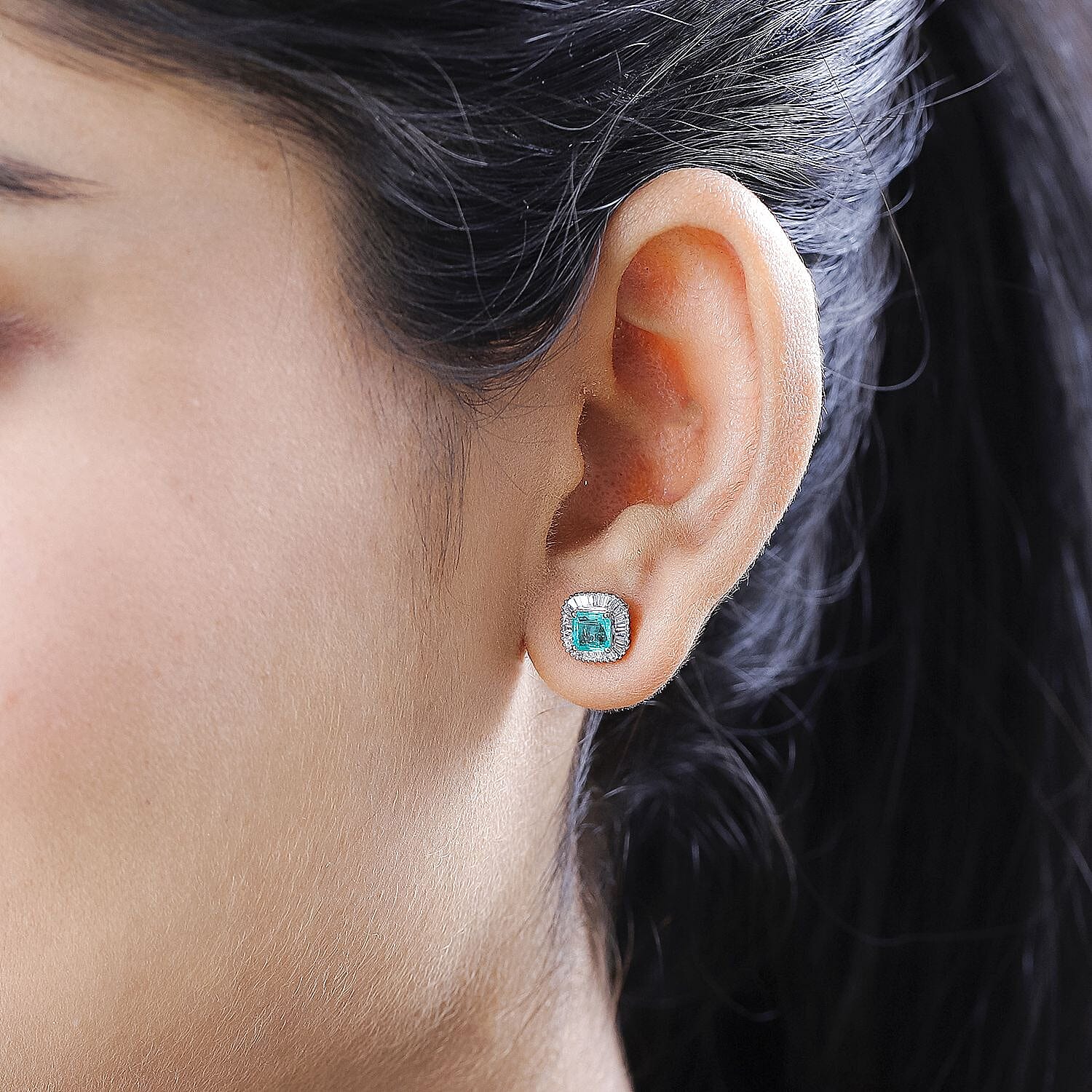 950 Platinum AAAA Colombian Emerald (Asscher Cut) & Diamond (SI-G-H) Halo Earrings 1.11 Ct.