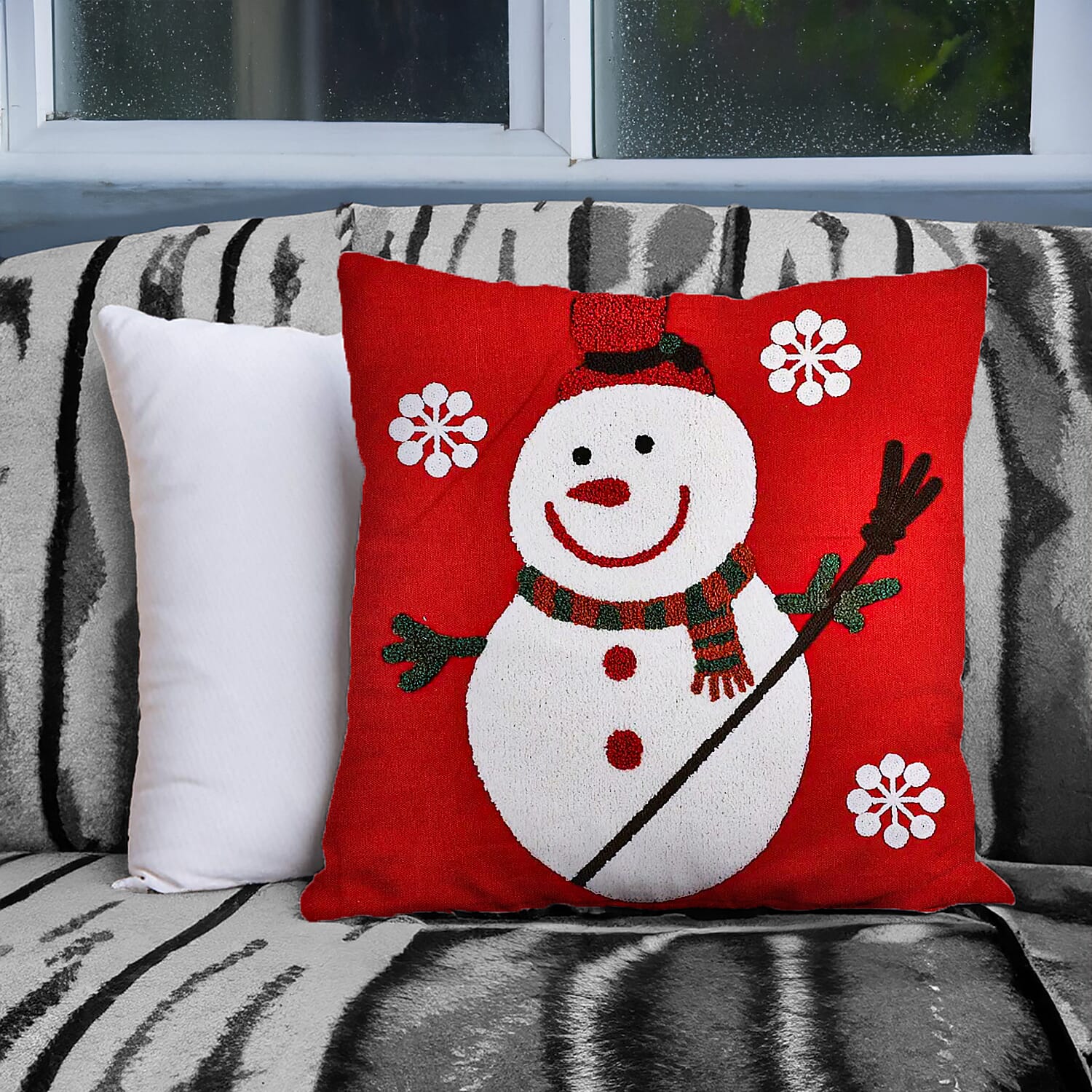 100% Cotton Towel Embroidery Soft Cushion Cover with Snowman Pattern (45x45cm)