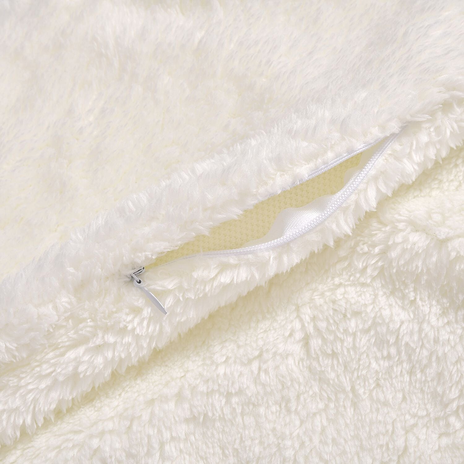 Luxury Edition - Set of 4 Teddy Fleece Cushion Covers - White