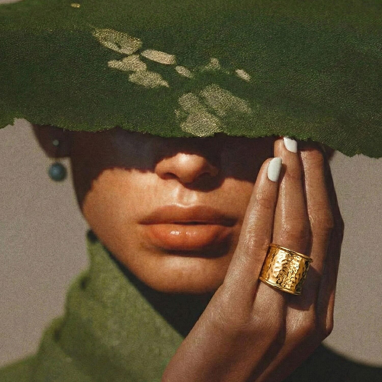 Maestro Collection - 9K Yellow Gold Hammered Etruscan Ring